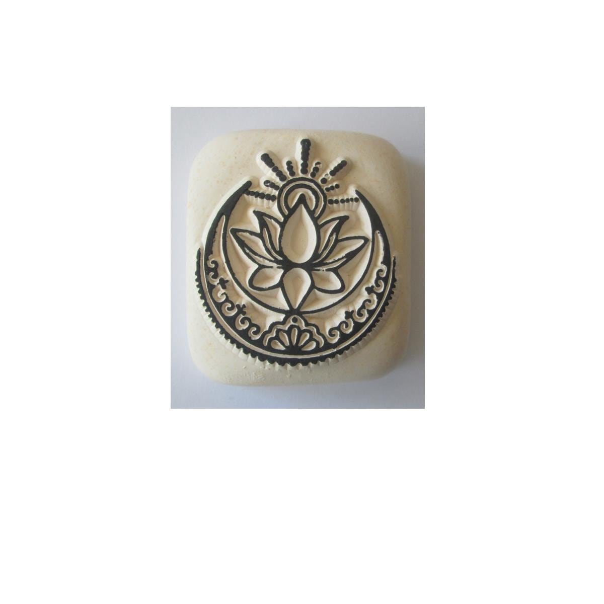Ladot Tattoo - Stempel "Lotus", Stein Large, Um Den Body Zeitweise Mit Einem Zu Zieren, Hautstempel, Reinheit+Hingabe, Ein Hingucker von Etsy - FengShuiLotusgarden