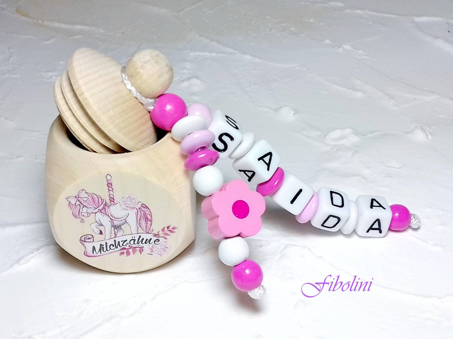 Milchzahndose "Karussellpony". Blume Pony Pferd Weiß Rosa Personalisiert Mit Namen Für Mädchen Einschulung Geburtstagsgeschenk Geschenk Diy Milchzahndose "Karussellpony". Blume Pony Pferd Weiß Rosa Personalisiert Mit Namen Für Mädchen Einschulung Geburtstagsgeschenk Geschenk Diy von Etsy - Fibolini