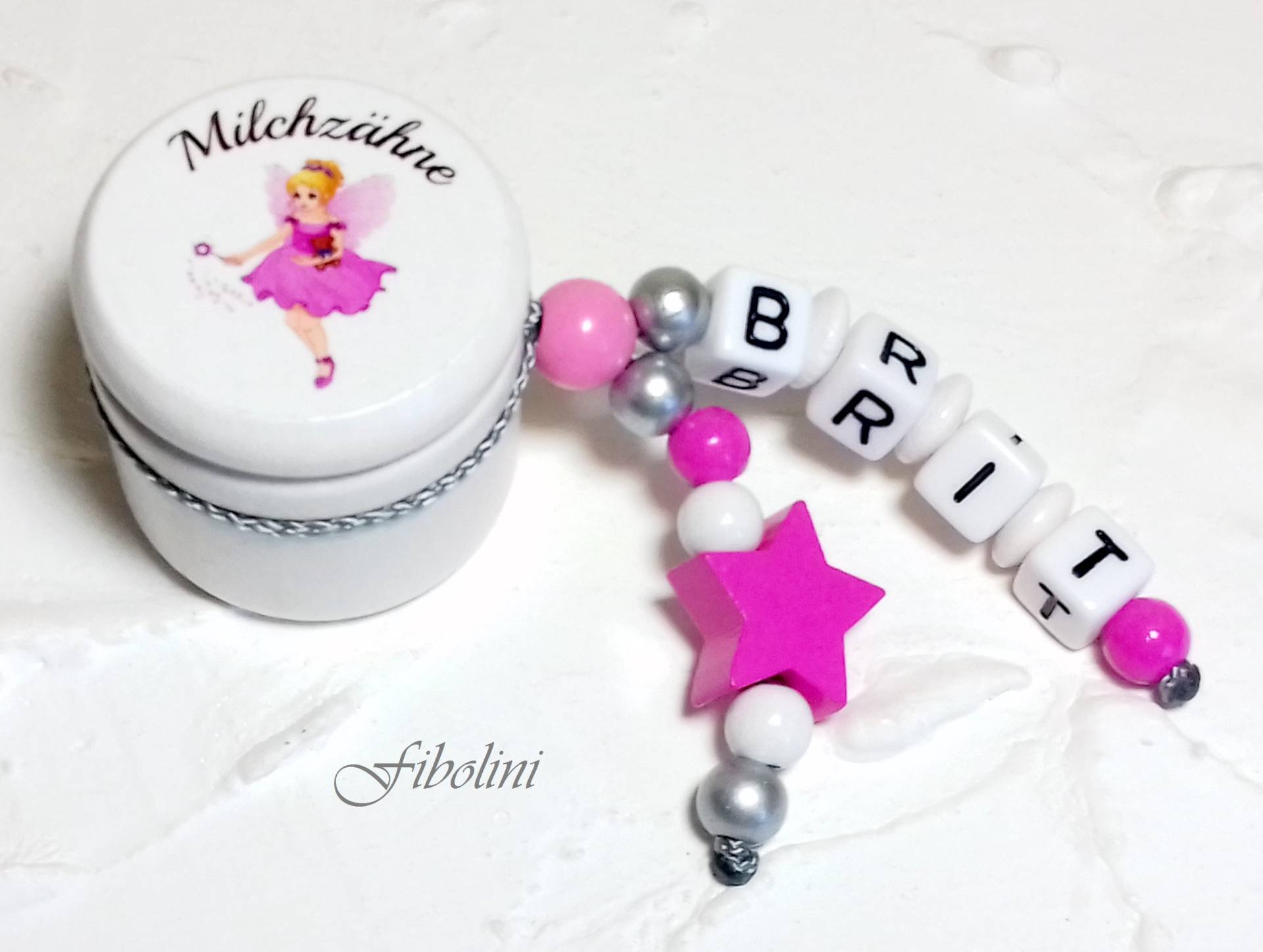 Milchzahndose "Sternenglimmer". Rosa, Silber, Weiß, Pink, Mädchen, Name, Einschulung, Stern, Zuckertüte, Kindergarten, Zahnfee, Holzdose Milchzahndose "Sternenglimmer". Rosa, Silber, Weiß, Pink, Mädchen, Name, Einschulung, Stern, Zuckertüte, Kindergarten, Zahnfee, Holzdose von Etsy - Fibolini