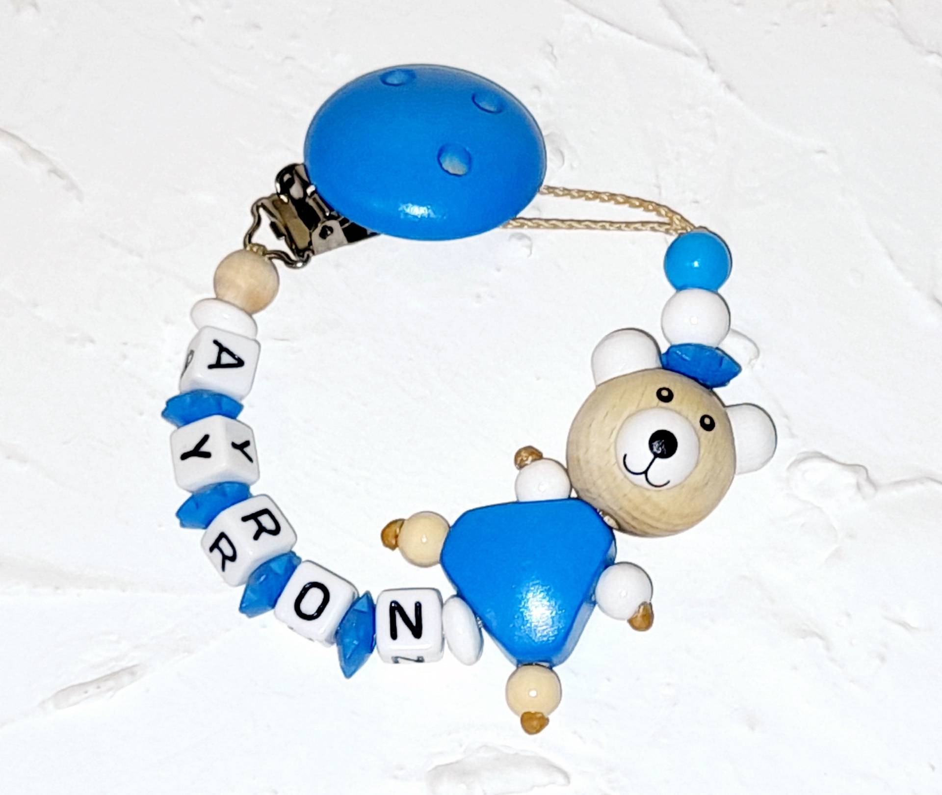 Schnullerkette 3-D "Babyboy". Blau, Weiß, Beige, Nuggikette, Schnuller, Meilensteinkarte, Schnullerhalter, Silikonadapter, Eltern, Namen Schnullerkette 3-D "Babyboy". Blau, Weiß, Beige, Nuggikette, Schnuller, Meilensteinkarte, Schnullerhalter, Silikonadapter, Eltern, Namen von Etsy - Fibolini