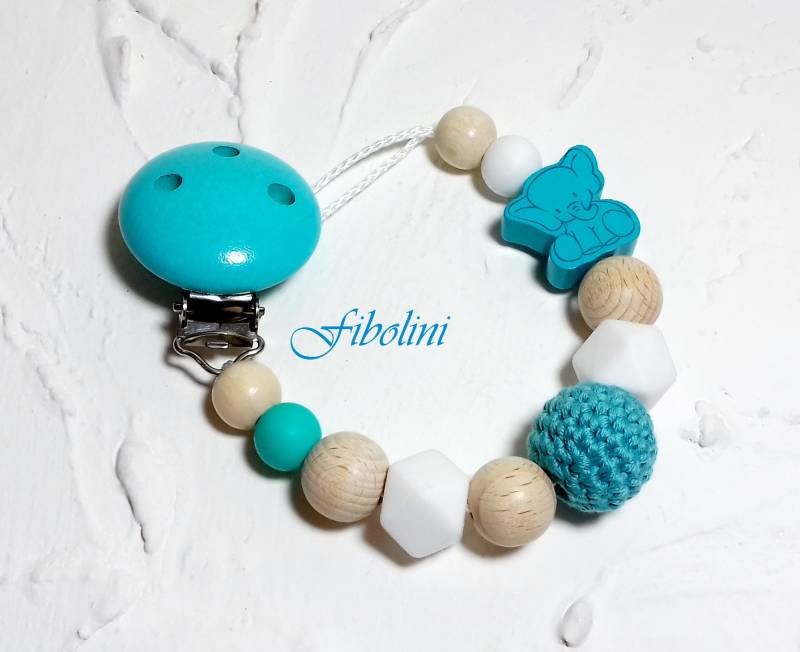 Schnullerkette "Elefant". Häkelperle, Türkis, Weiß, Beige, Junge, Ohne Namen, Schwangerschaft, Natur Gehäkelt, Babyparty Geschenke, Holzclip Schnullerkette "Elefant". Häkelperle, Türkis, Weiß, Beige, Junge, Ohne Namen, Schwangerschaft, Natur Gehäkelt, Babyparty Geschenke, Holzclip von Etsy - Fibolini