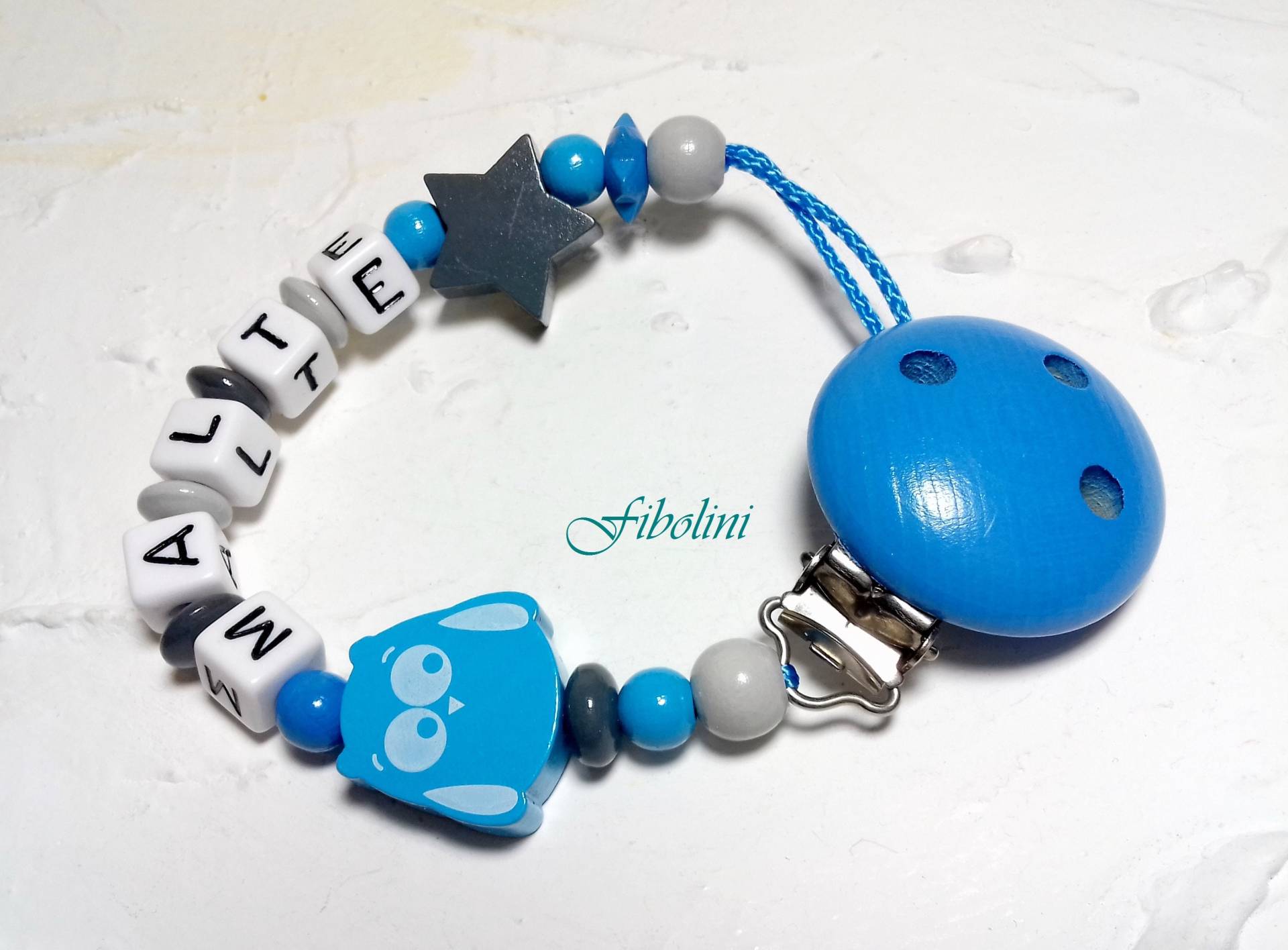 Schnullerkette "Nacht". Eule, Stern, Blau, Grau, Babygeschenk, Geburt, Mama, Eltern, Schwangerschaft, Handmade, Schnuller, Nuckelkette, Diy Schnullerkette "Nacht". Eule, Stern, Blau, Grau, Babygeschenk, Geburt, Mama, Eltern, Schwangerschaft, Handmade, Schnuller, Nuckelkette, Diy von Etsy - Fibolini