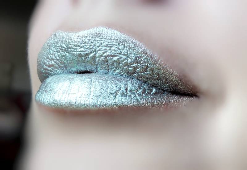Green Mirage - Hell/Blass Frostig Frosted Shimmer Grün Cremiger Lippenstift Natürlich Glutenfrei Frisch Handgemacht von Etsy - FierceMagenta