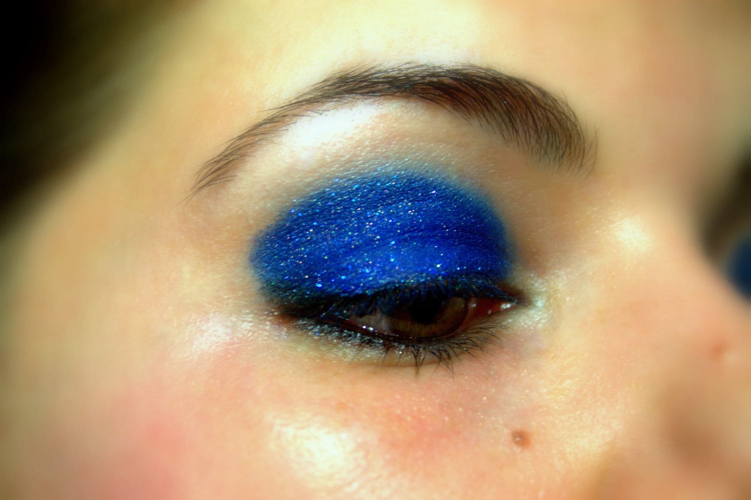 Kashmir Sapphire - Blauer Lidschatten Natürlich Mineralisch von Etsy - FierceMagenta