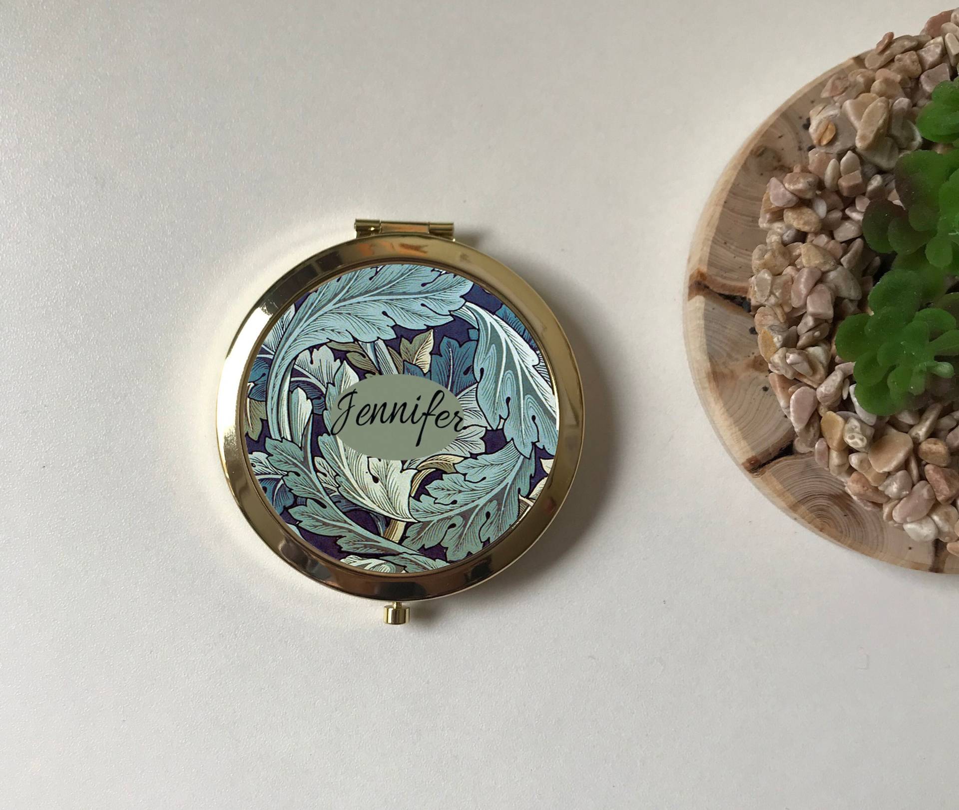 Akanthus Personalisierter Taschenspiegel, William Morris Andenken Geschenk Freund, Token Der Liebe Mama, Hochzeit Brautjungfer, Braut, Jugendstil Akanthus Personalisierter Taschenspiegel, William Morris Andenken Geschenk Freund, Token Der Liebe Mama, Hochzeit Brautjungfer, Braut, Jugendstil von Etsy - FinestGiftDesigns