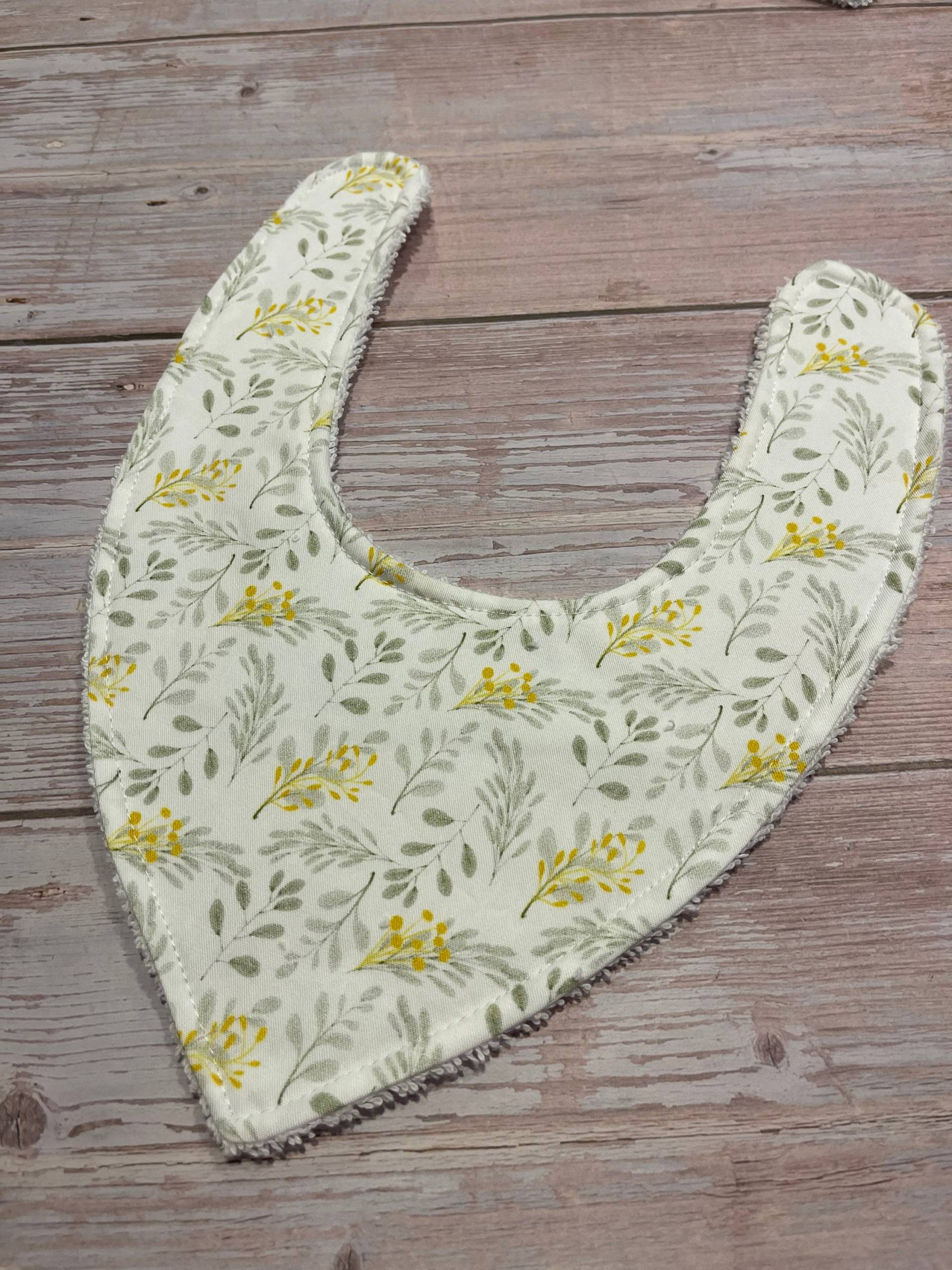 Dribble Lätzchen, Bandanna Baby Lätzchen, Shower Geschenk, Drool Handgemachtes Lätzchen Dribble Lätzchen, Bandanna Baby Lätzchen, Shower Geschenk, Drool Handgemachtes Lätzchen von Etsy - FinishedwithaKiss