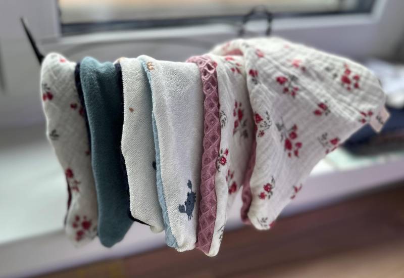 Weiches Dreieckstuch Für Babys - 0-3 Monate Handgemacht Größenwahl Möglich Babyaccessoire Geschenkidee von Etsy - FinnundFadenhandmade