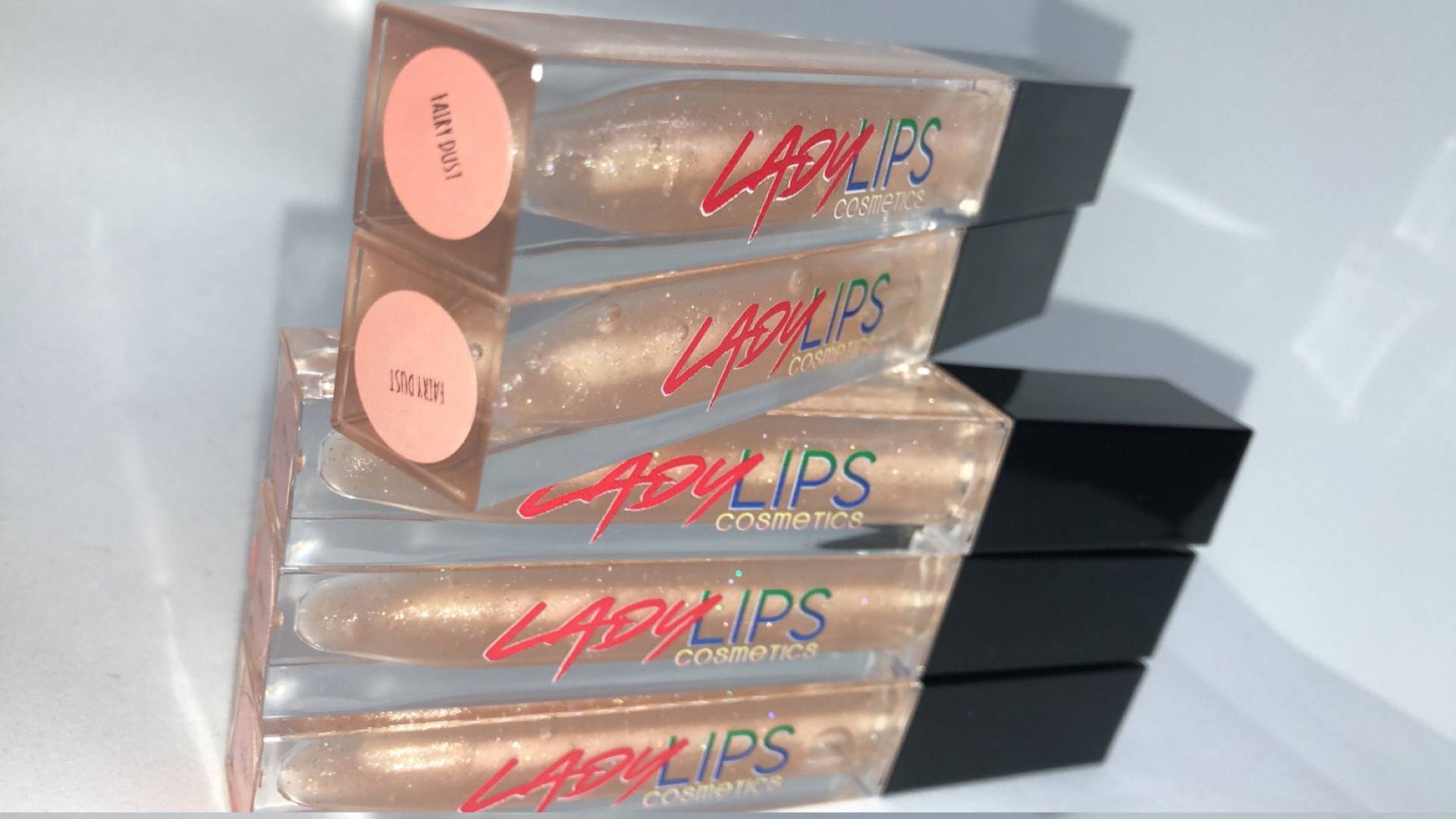 Fairy Dust Lip Gloss Fairy Dust Lip Gloss von Etsy - FlourishingDesiStore