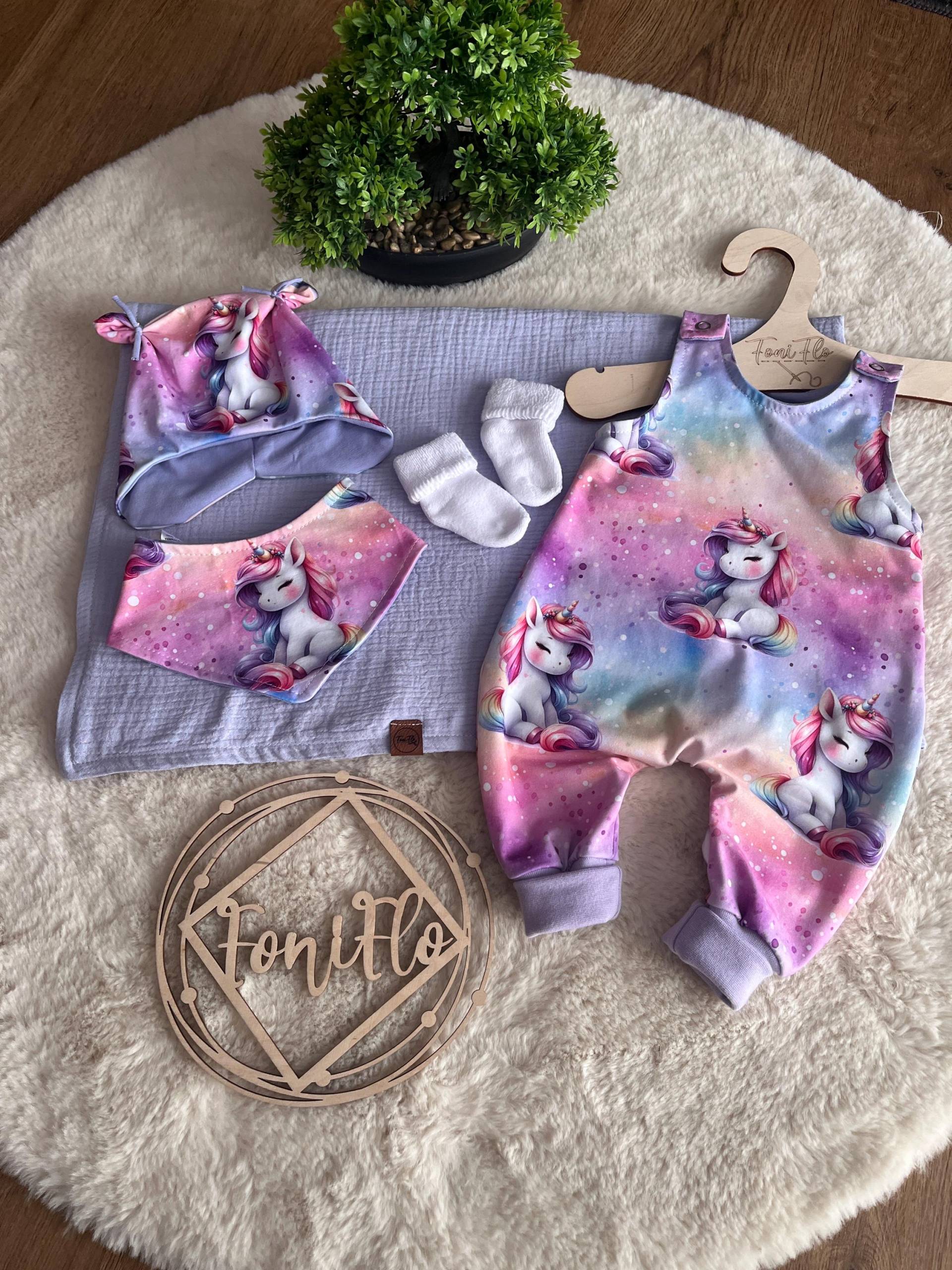 Handmade Geburt Geschenk Musselindecke Strampler Mütze Halstuch Neugeborenenset Handmade Geburt Geschenk Musselindecke Strampler Mütze Halstuch Neugeborenenset von Etsy - FoniFlo