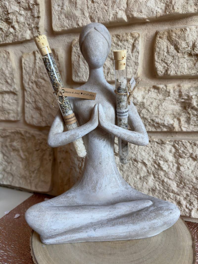 Lavendelblüten & Badesalz - Entspannung Schenken Echtglas Wellness Yoga Party Hochzeit Dankeschön Lavendelblüten & Badesalz - Entspannung Schenken Echtglas Wellness Yoga Party Hochzeit Dankeschön von Etsy - FraeuleinLiebeBerlin