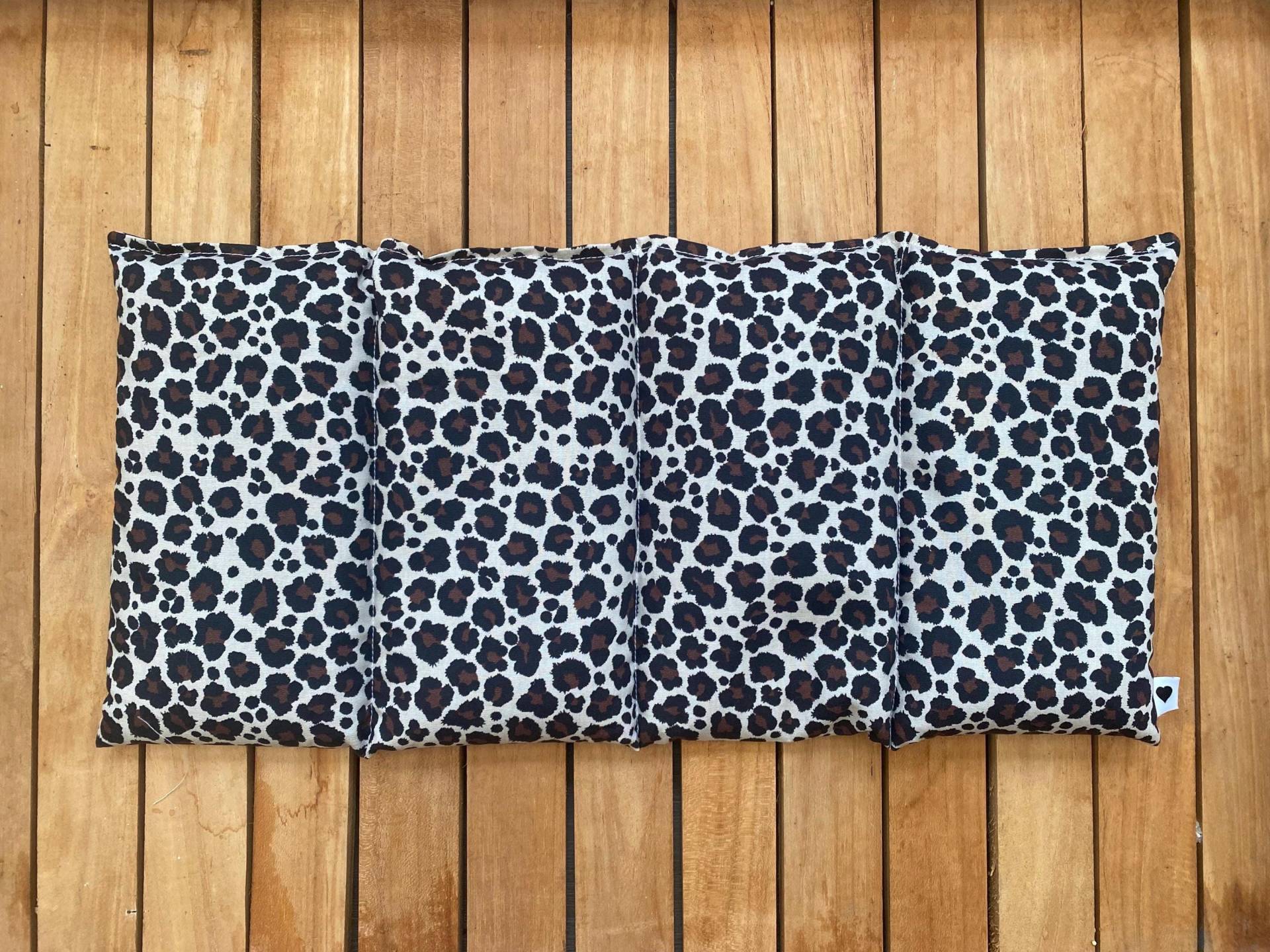 Wärmekissen Rapskissen Gr M Körnerkissen Leo Braun/Beige von Etsy - FraeuleinMina