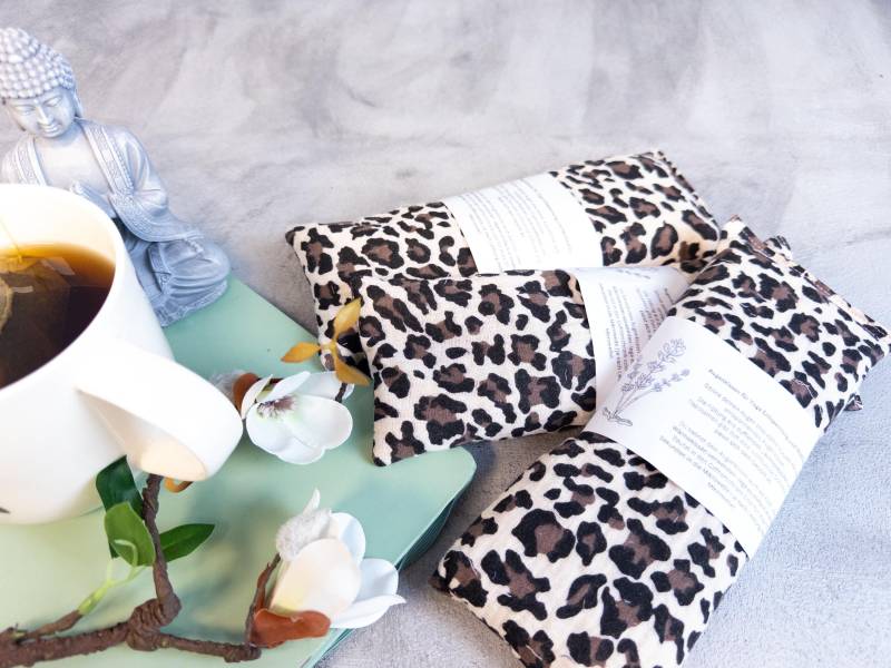 Lavendel Augenkissen Mit Rapssamen Aus Leo Musselin Yoga Meditation Augenmaske Kühlkissen Entspannung & Selfcare Geschenk von Etsy - FreddysHomeNo1