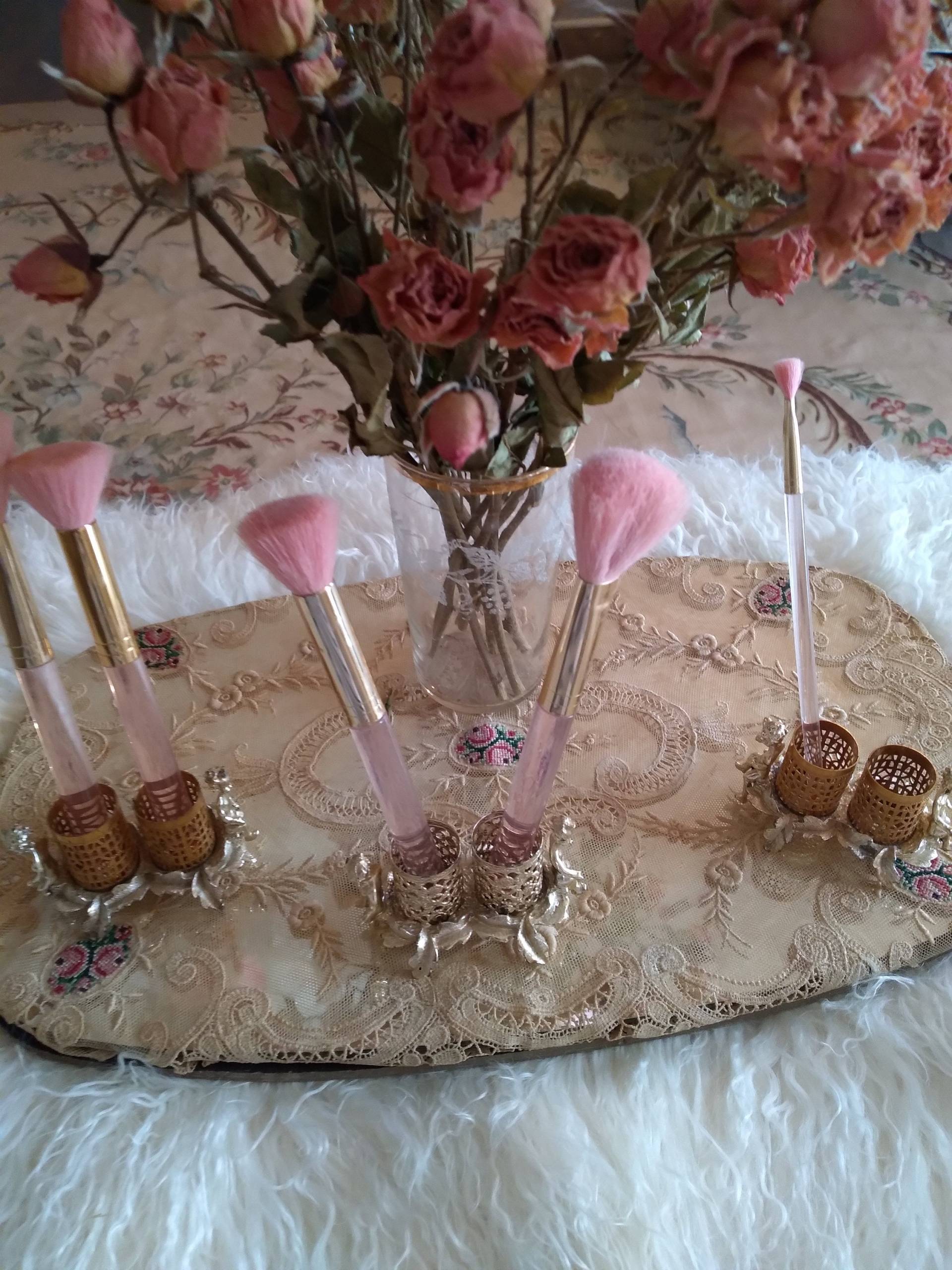 Vintage Cherub Vanity Halter Vintage Cherub Vanity Halter von Etsy - FrenchyPooPooAndSuch