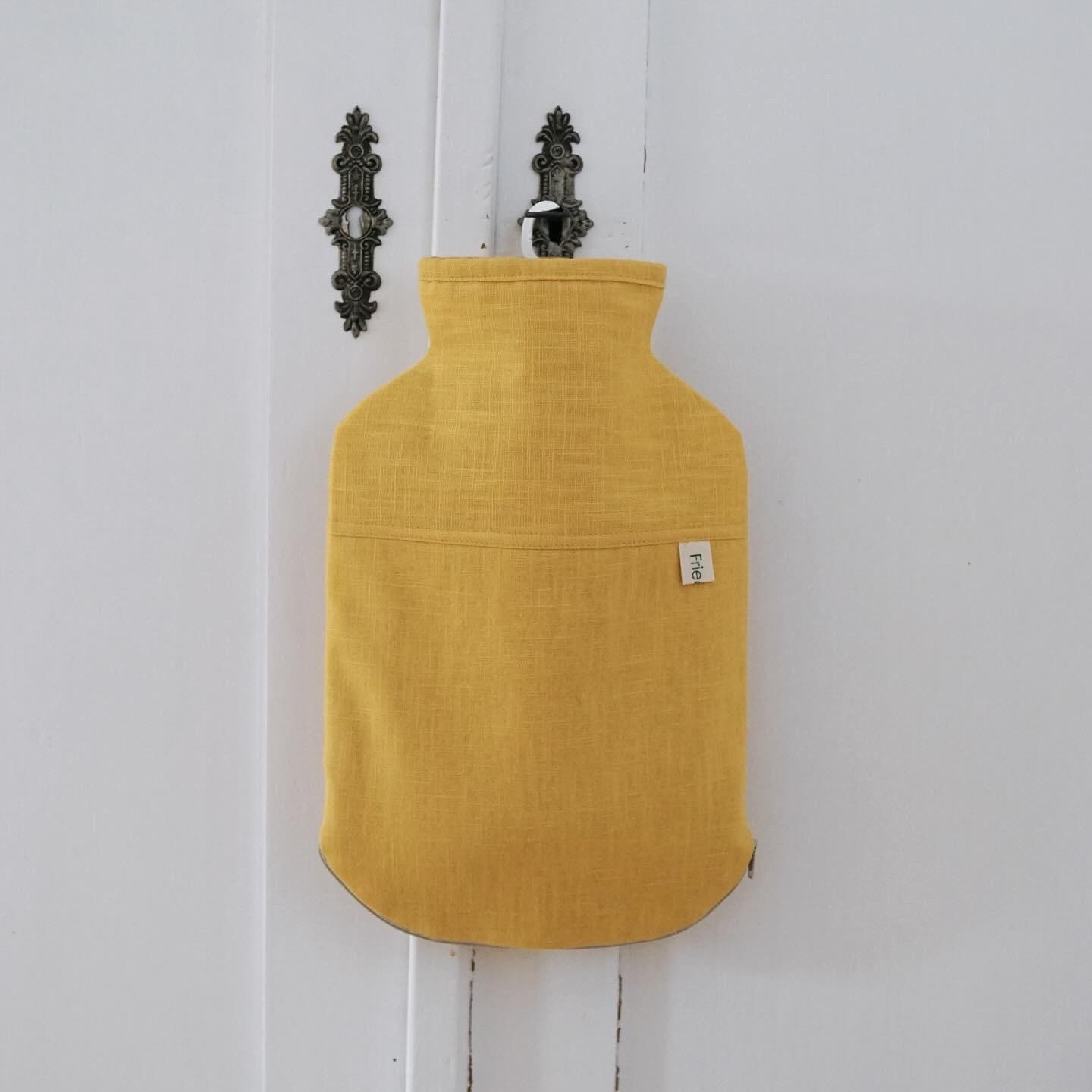 Wärmflaschenbezug Leinen Senffarben Für 2, 0 L Wärmflasche Hülle Wärmflaschenhülle Geschenk Dekoration Wärmflaschenbezug Leinen Senffarben Für 2, 0 L Wärmflasche Hülle Wärmflaschenhülle Geschenk Dekoration von Etsy - FriedasManufactory