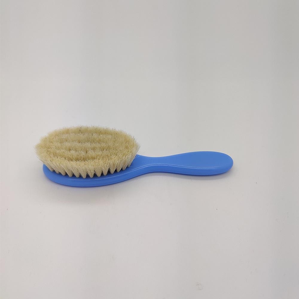 Zarte Babybürste Mit Echten Ziegenhaaren - Super Weich & Sanft Zur Kopfhaut Geschenkidee Neugeborene Zarte Babybürste Mit Echten Ziegenhaaren - Super Weich & Sanft Zur Kopfhaut Geschenkidee Neugeborene von Etsy - BeautyworldBavaria