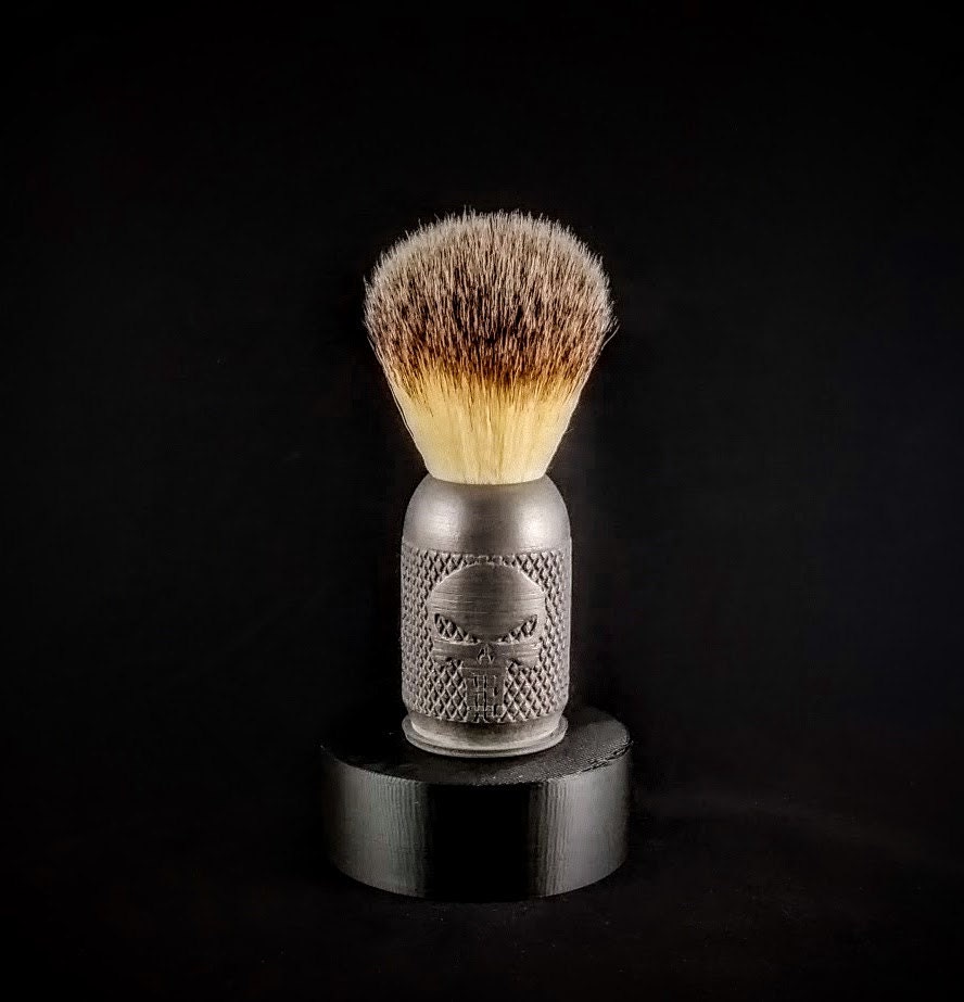 Individuelles Logo Rasieren Pinsel von Etsy - FrugalShave