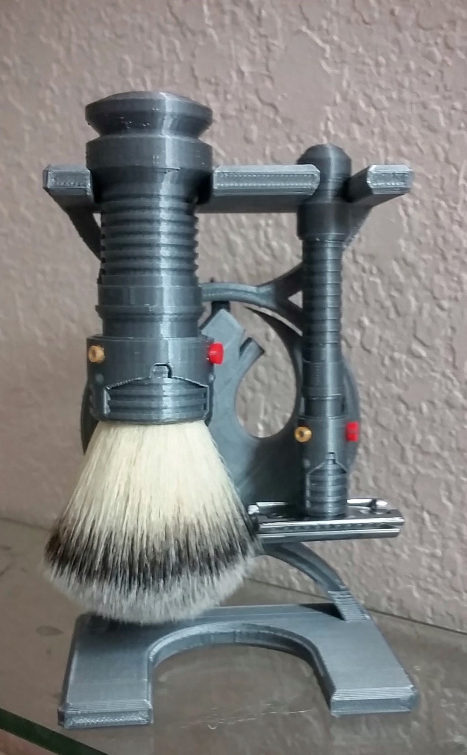Lichtschwert-Inspiriertes Vollrasur-Set von Etsy - FrugalShave