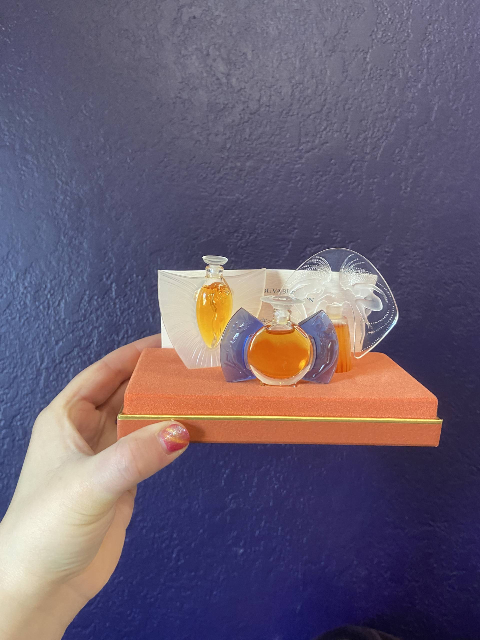 Lalique Les Flacons Miniaturen Lalique Les Flacons Miniaturen von Etsy - FunFindsbyMelissaUS
