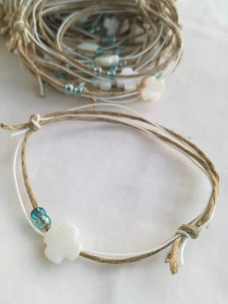 10 Stück Martyrika, Zeugenstifte, Armband Taufe Kreuz, Griechisch Östliche Taufe, Leinen, Jungentaufe 10 Stück Martyrika, Zeugenstifte, Armband Taufe Kreuz, Griechisch Östliche Taufe, Leinen, Jungentaufe von Etsy - GIASEMAKI