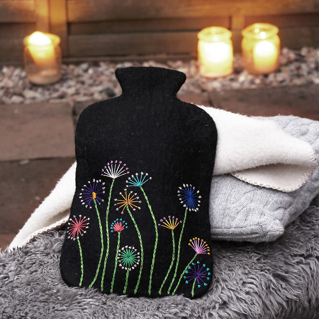 Wärmflaschenbezug Blume Aus 100% Filz, Hülle Für Wärmflaschen Bis 2 Liter, Kinder Wärmflaschenbezug, Süße Flaschenhülle, Fair Trade Nepal von Etsy - GLOBOFairTrade