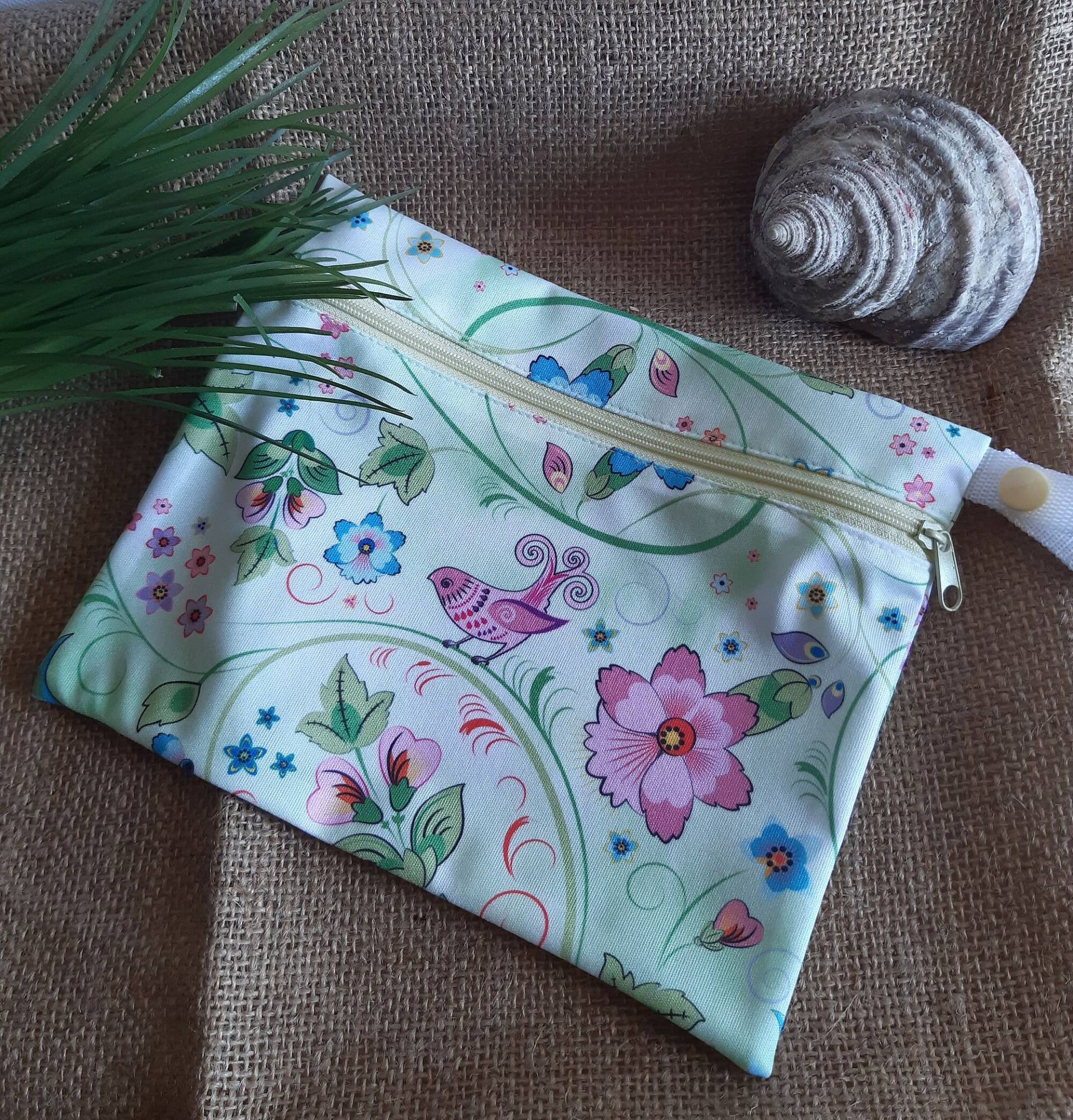 Kleine Nasstasche, Wetbag , Windeltasche, Hygienebeutel, Schwimmsachentasche Kleine Nasstasche, Wetbag , Windeltasche, Hygienebeutel, Schwimmsachentasche von Etsy - GabisFinest