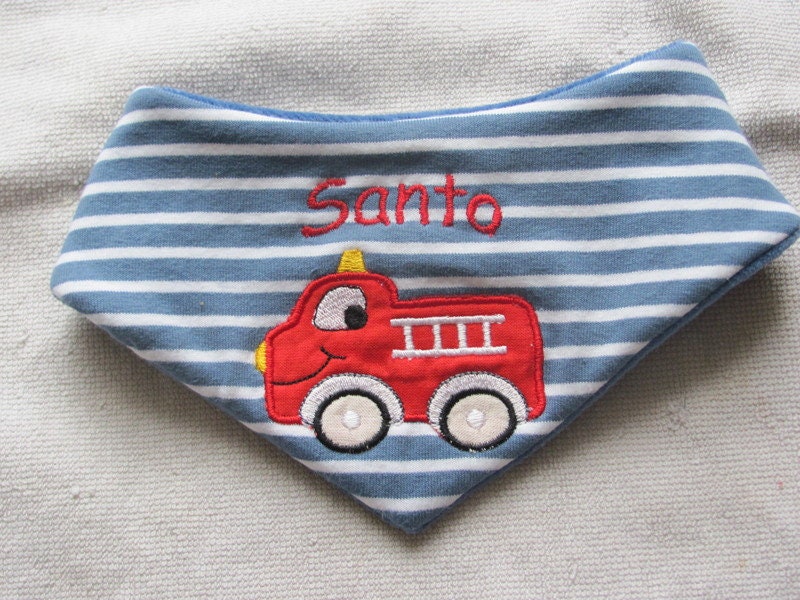 Dreieckstuch, Halstuch, Spucktuch Mit Namen Dreieckstuch, Halstuch, Spucktuch Mit Namen von Etsy - GabisNaehwelt