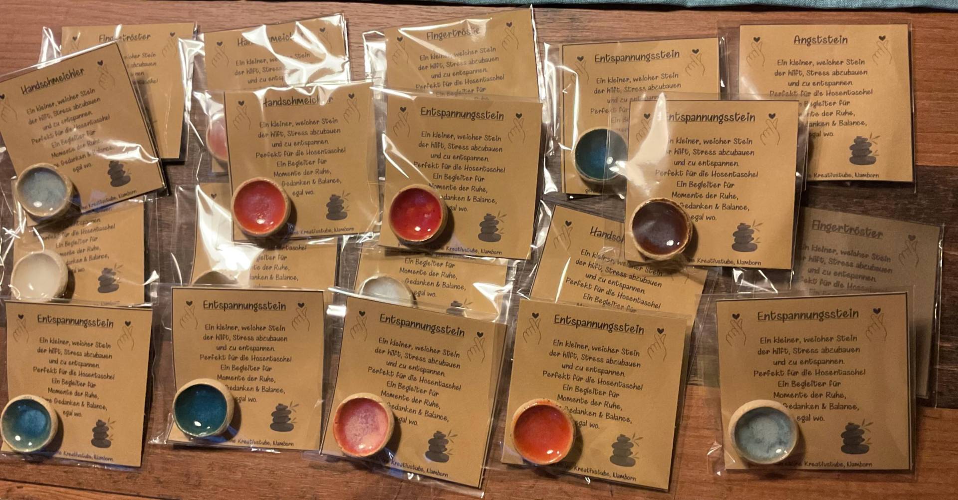 Handschmeichler Fingertröster Handstein Worry Stone Sorgenstein Zur Entspannung Aus Ton Handgetöpfert Neu von Etsy - GartenkeramikundDeko