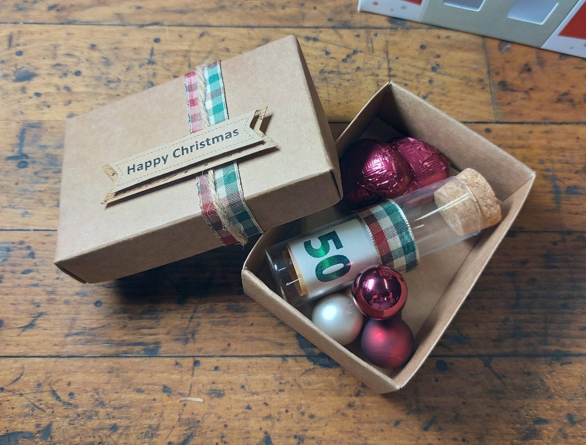 Geldgeschenk Weihnachten - Kleine Box Mit Röhrchen Und Weihnachtsspruch von Etsy - GastgeschenkeshopDE