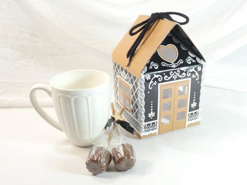 Heiße Schokolade Im Lebkuchenhaus Mit Porzellantasse Heiße Schokolade Im Lebkuchenhaus Mit Porzellantasse von Etsy - GastgeschenkeshopDE