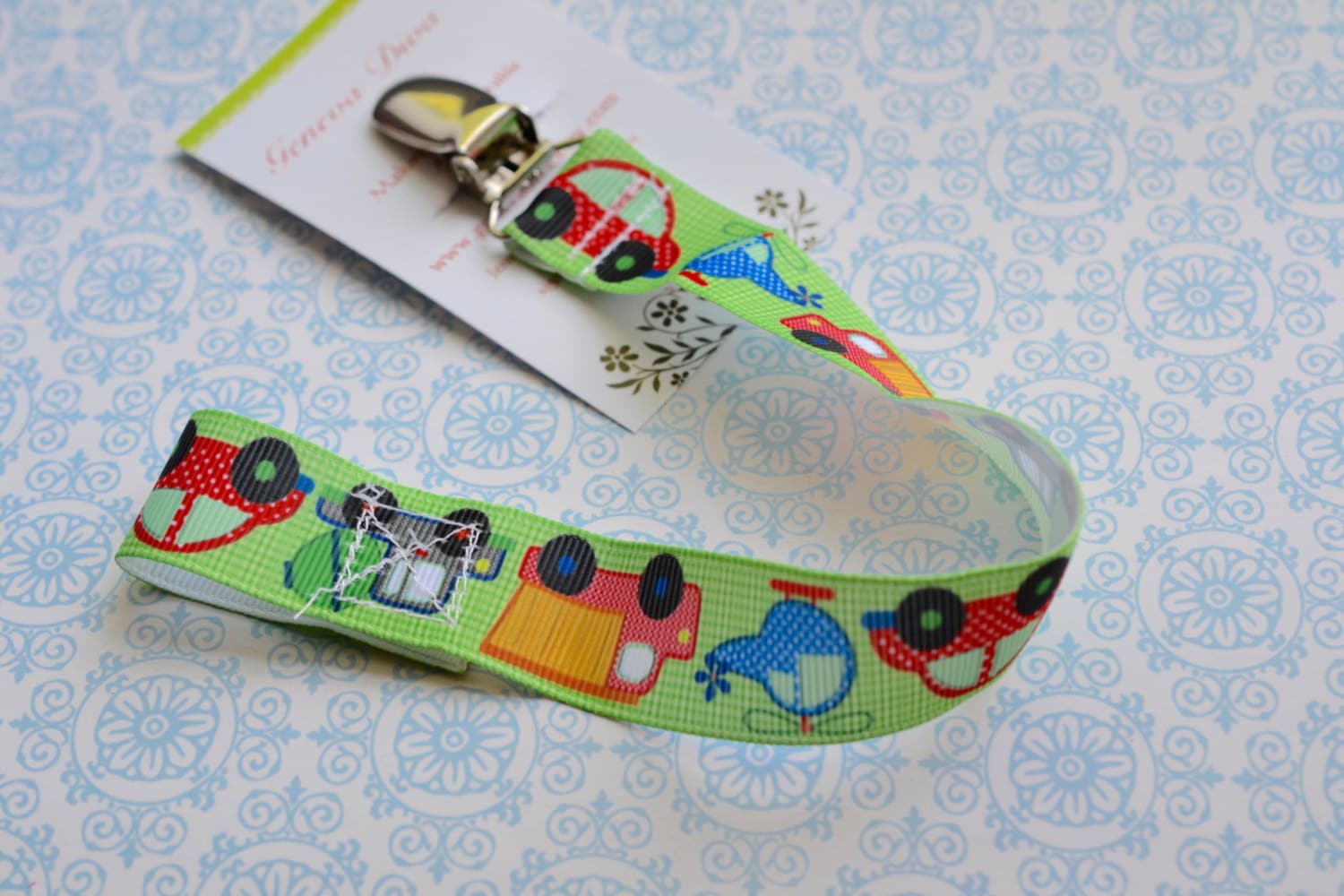 N15 - Autos Und Lastwagen Schnullerkette von Etsy - GenevaDiva