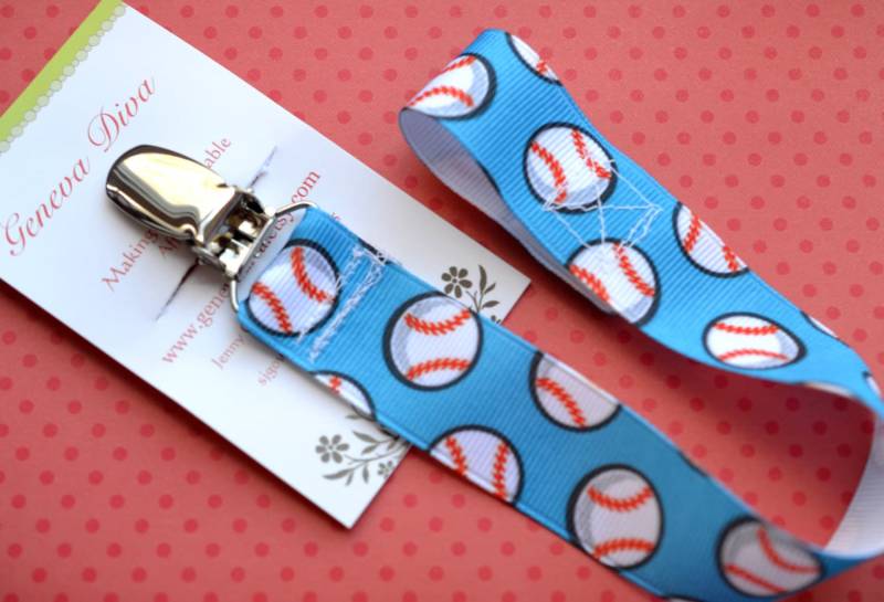 N15 - Baseball Schnullerkette N15 - Baseball Schnullerkette von Etsy - GenevaDiva