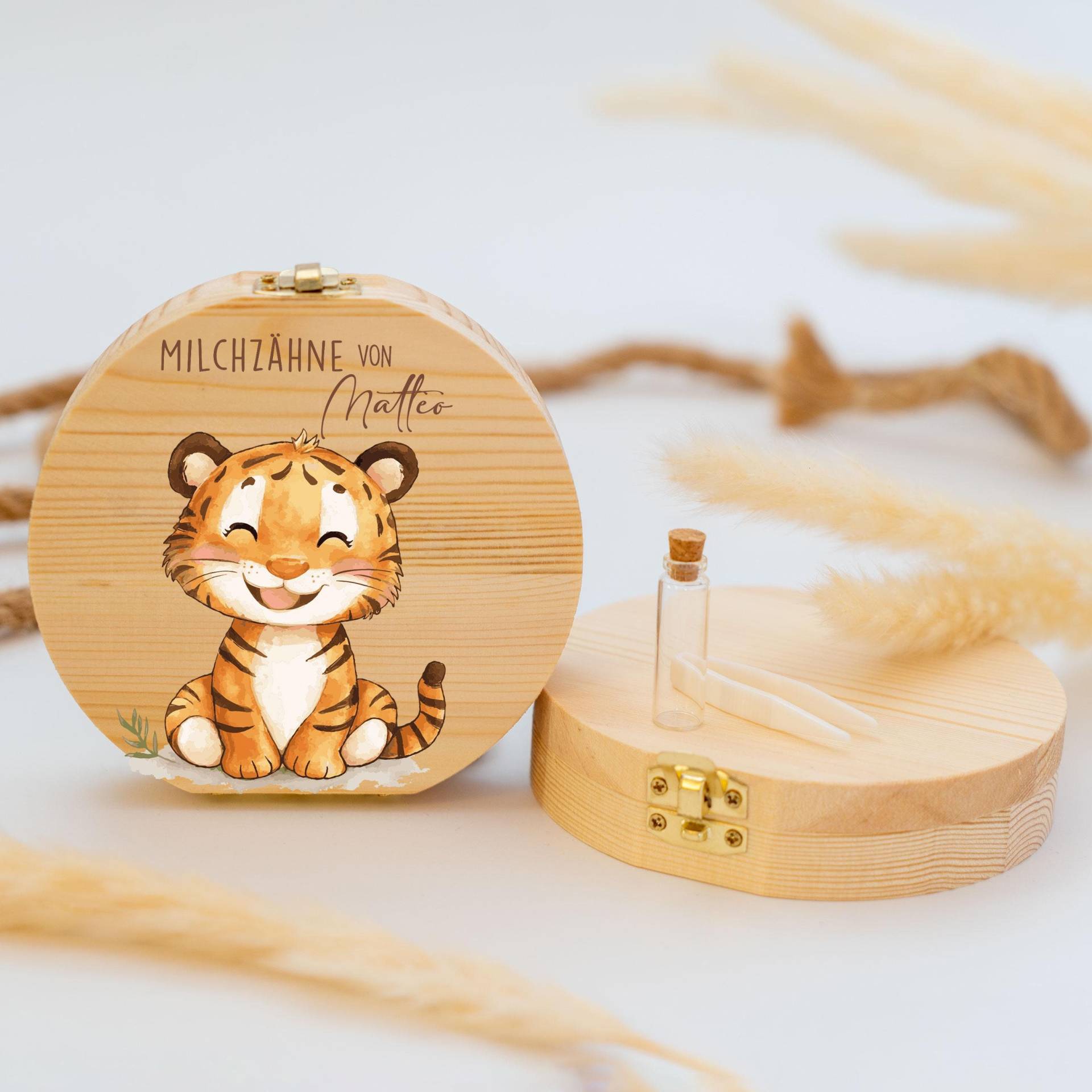 Personalisierte Zahndose Mit Tigermotiv | Holz Erinnerungsbox Für Milchzähne Geschenk Zur Taufe & Geburt, Milchzähne, Zahnfee Personalisierte Zahndose Mit Tigermotiv | Holz Erinnerungsbox Für Milchzähne Geschenk Zur Taufe & Geburt, Milchzähne, Zahnfee von Etsy - GeschenkeFabrikShop