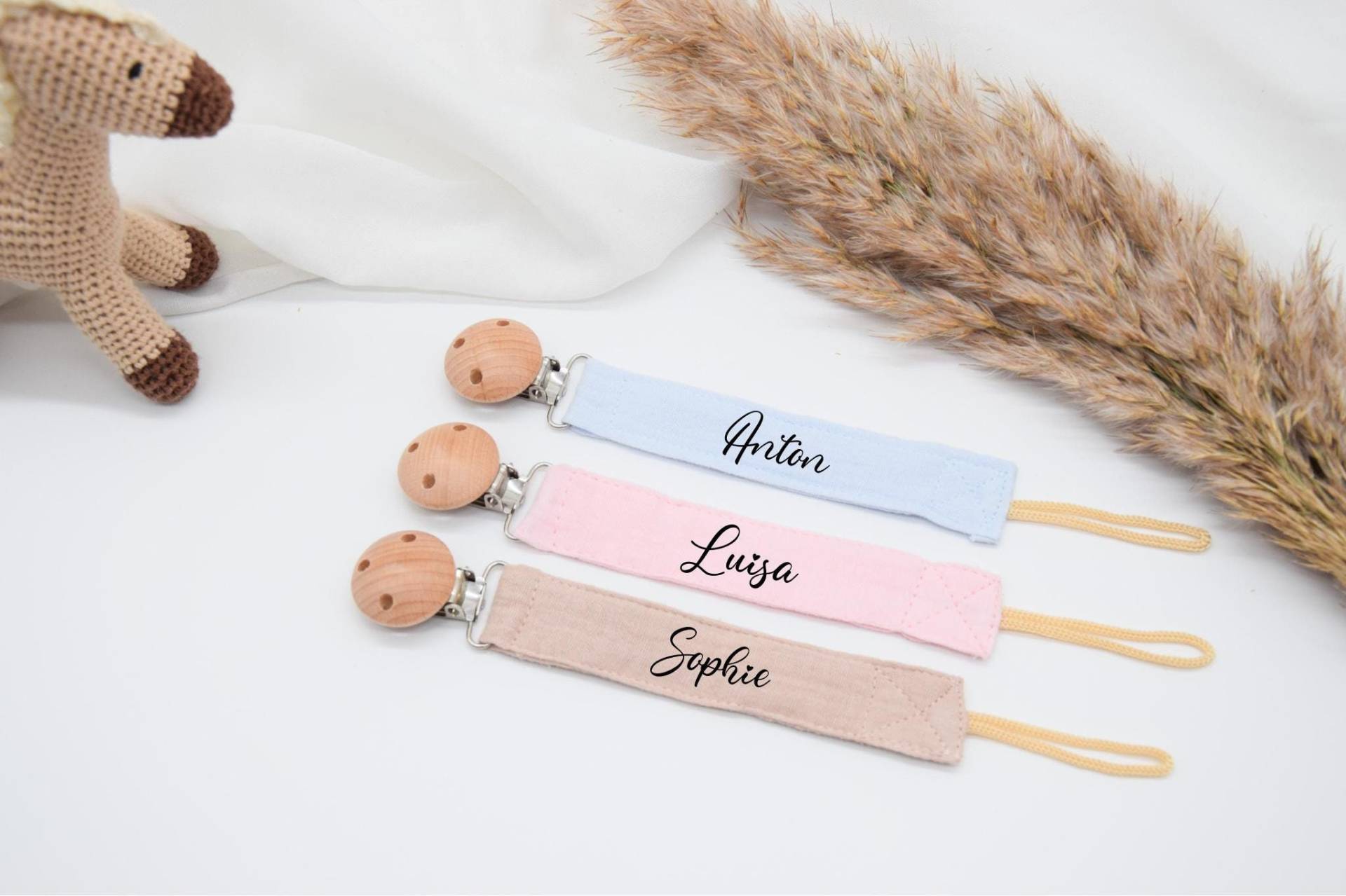 Schnullerkette Mit Namen, Schnullerkette, Babygeschenke, Geschenke Geburt, Baby, Taufgeschenke, Schnullerkettenclips, Baby Gifts, Taufe Schnullerkette Mit Namen, Schnullerkette, Babygeschenke, Geschenke Geburt, Baby, Taufgeschenke, Schnullerkettenclips, Baby Gifts, Taufe von Etsy - GeschenkeWerkDE