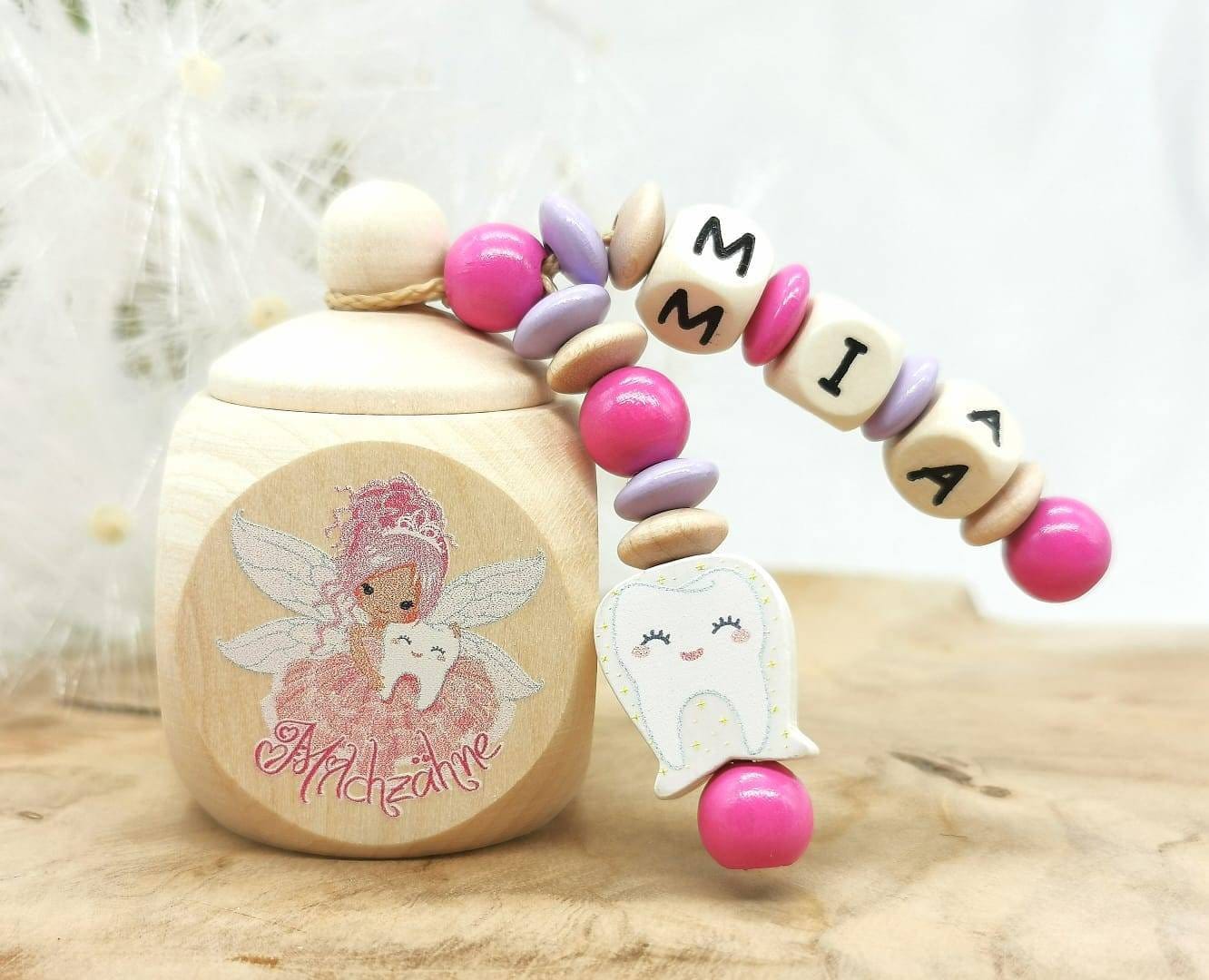 Milchzahndose Mit Namen Mädchen Zahndose Zahnfee Geschenk Einschulung Geburtstag Zähnchen Milchzahndose Mit Namen Mädchen Zahndose Zahnfee Geschenk Einschulung Geburtstag Zähnchen von Etsy - Geschenkelaedchen