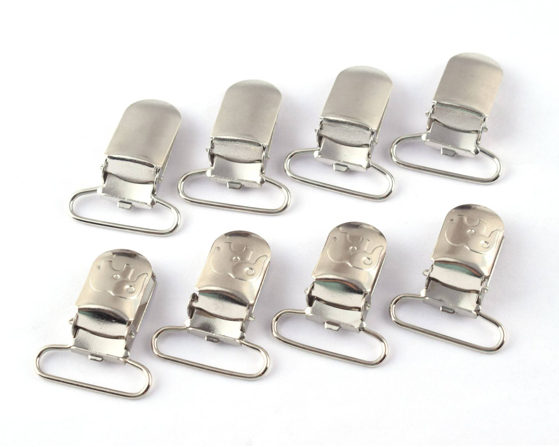 Silber Genmetal U Form Bändchen Clip Baby Hosenträger Metall Schnullerclips Kam Clips Bügelverschluss Für Schnullerbib Halter Silber Genmetal U Form Bändchen Clip Baby Hosenträger Metall Schnullerclips Kam Clips Bügelverschluss Für Schnullerbib Halter von Etsy - GinAccessoriesHeaven