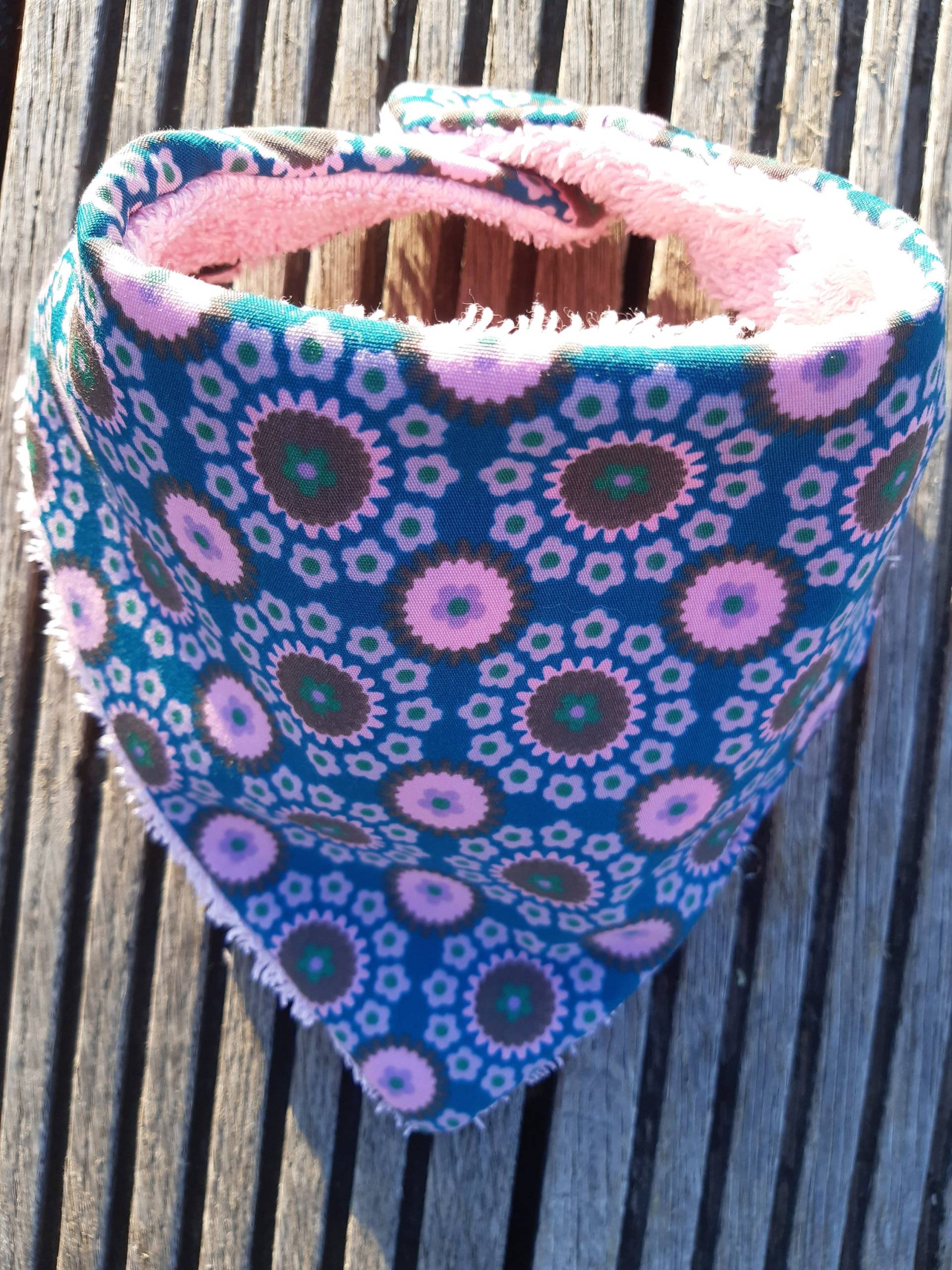 Bandana Bätzchen Auf Blauen Hintergrund Rosa Muster Gedruckt von Etsy - GingerNessCreation