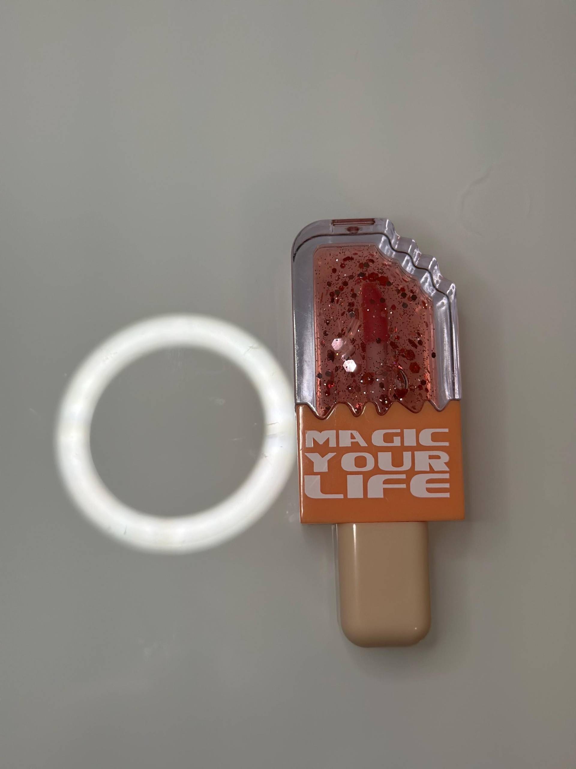 Funkelnder Eiscreme-Lipgloss - Farbwechselnd, Feuchtigkeitsspendend & Langanhaltend Für Alle Hauttypen Funkelnder Eiscreme-Lipgloss - Farbwechselnd, Feuchtigkeitsspendend & Langanhaltend Für Alle Hauttypen von Etsy - GirlyvibesDesiign
