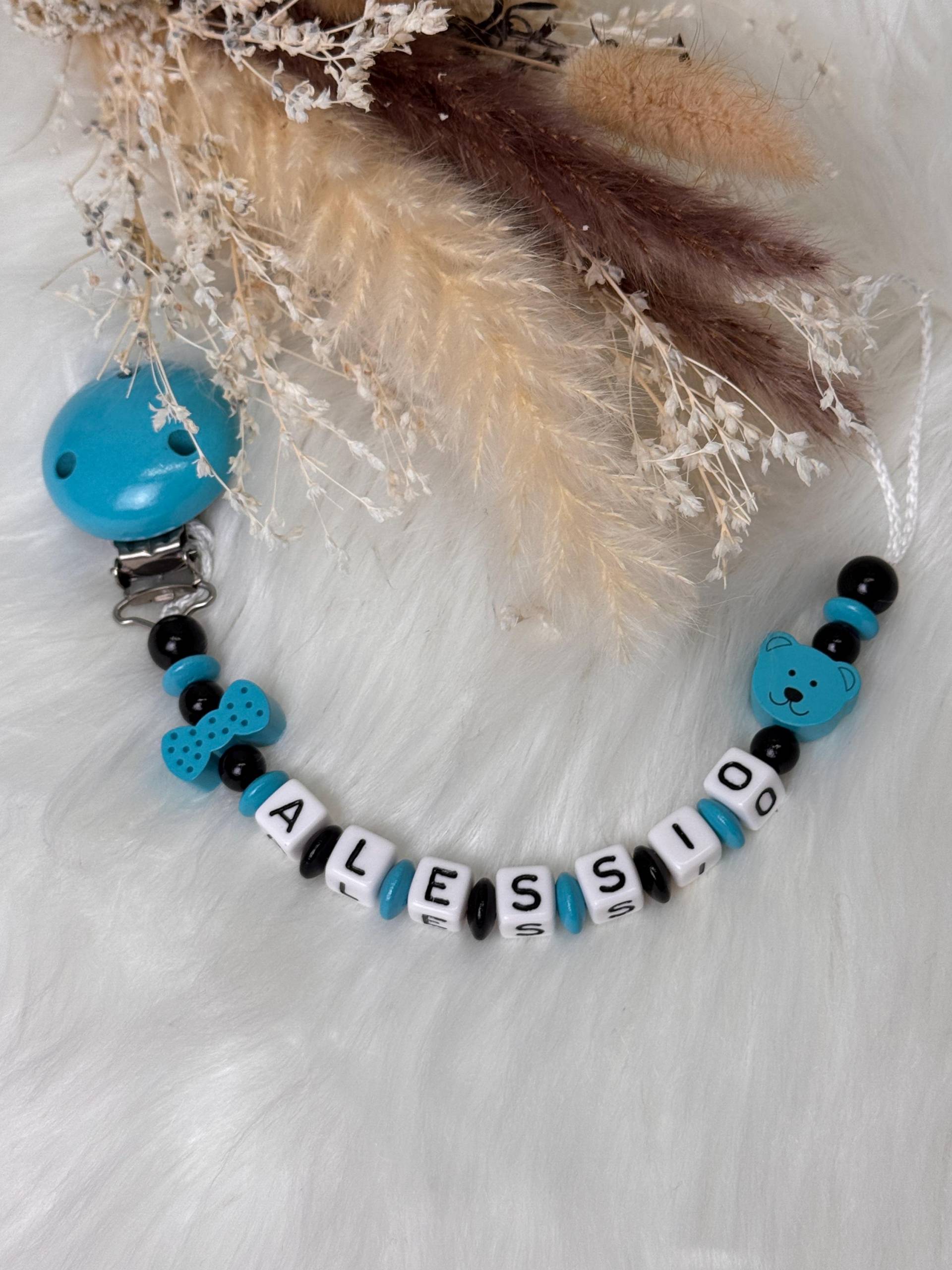 Schnullerkette Mit Namen in Schwarz Türkis Geschenkidee Babyparty Personalisiert Schnullerkette Mit Namen in Schwarz Türkis Geschenkidee Babyparty Personalisiert von Etsy - GlamAccessoires
