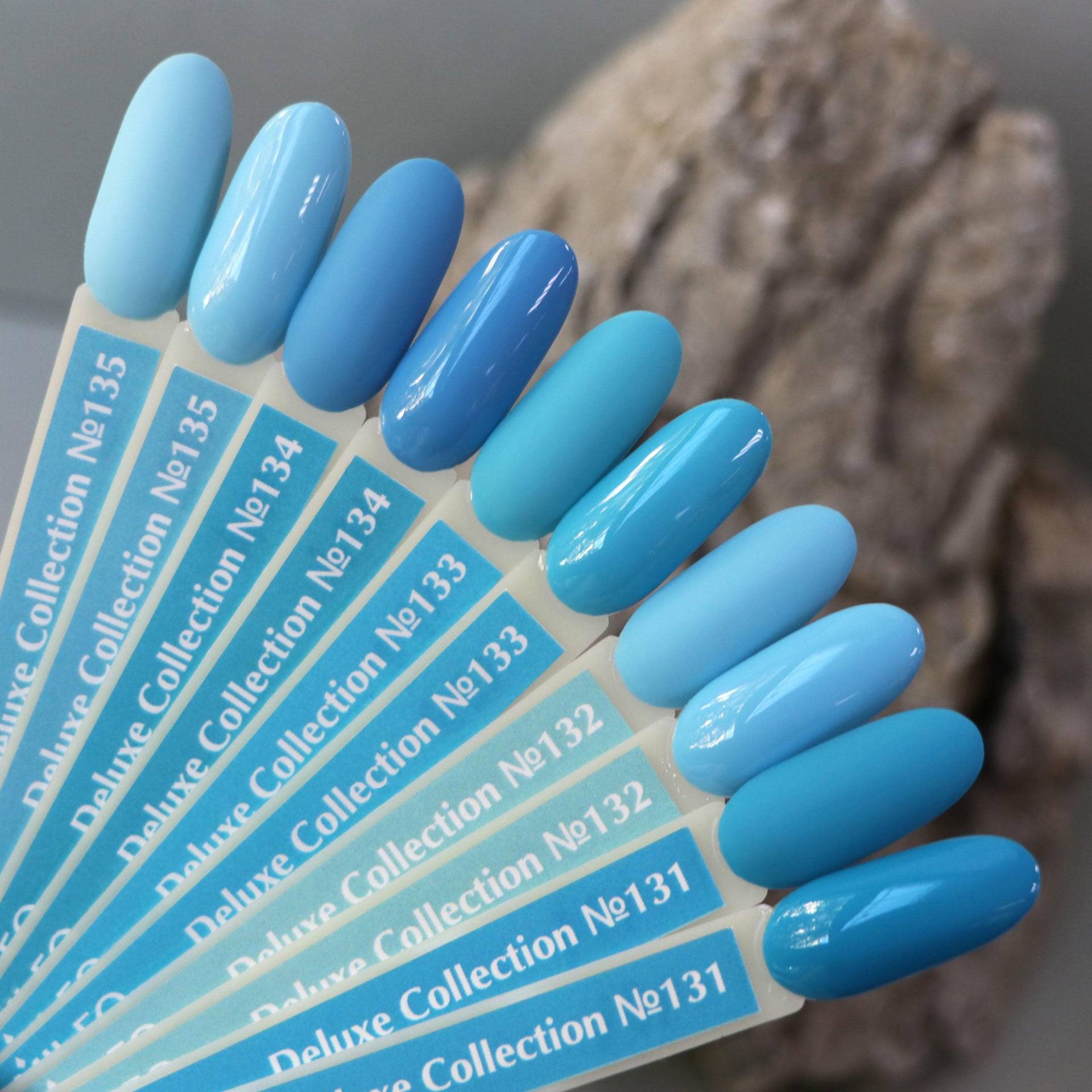 Komilfo Blau Gel Polish Grau Nagellack Aqua Varnish Sky Nails Maniküre Nail Art Komilfo Blau Gel Polish Grau Nagellack Aqua Varnish Sky Nails Maniküre Nail Art von Etsy - Glifada