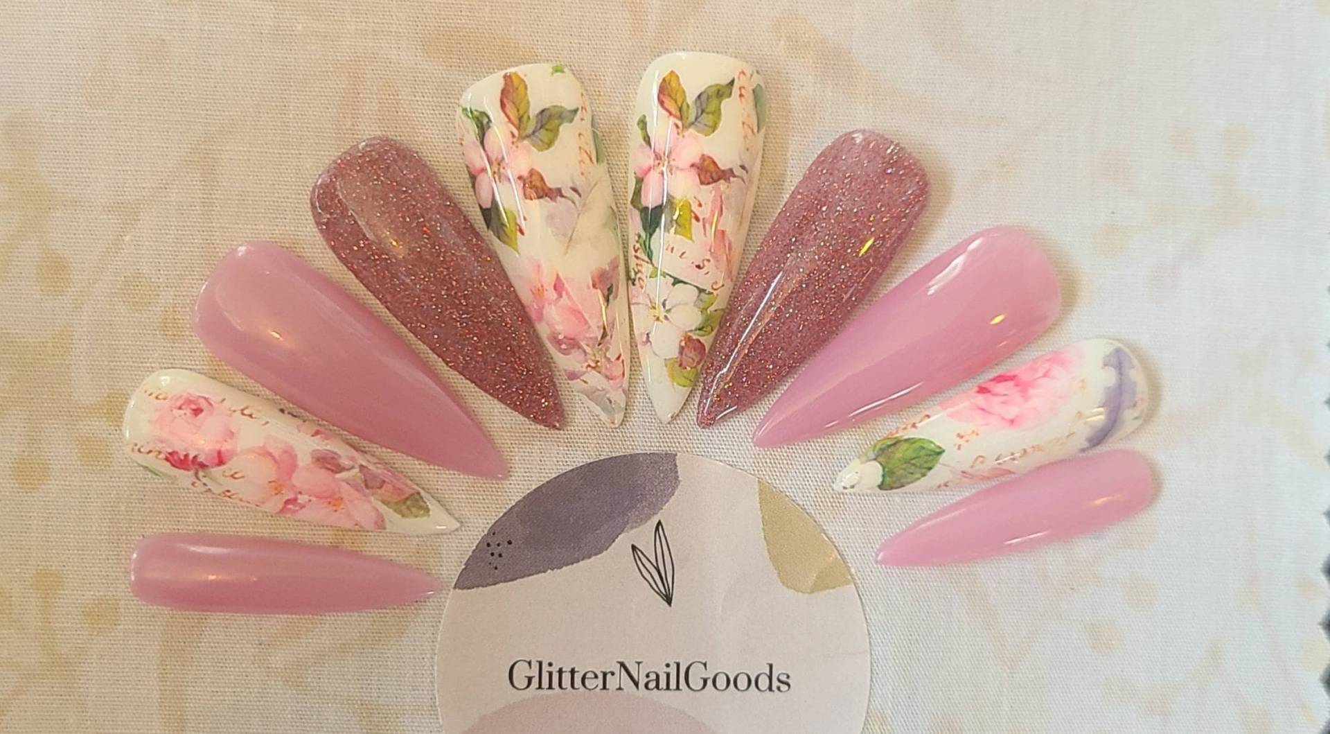 Pfingstrose Garten Pink Press On Nail Art, Hochzeitsnägel, Lange Datum Nacht Nägel, Stilletto, Reflektierende Politur Floral, Kurz Romantisch Pfingstrose Garten Pink Press On Nail Art, Hochzeitsnägel, Lange Datum Nacht Nägel, Stilletto, Reflektierende Politur Floral, Kurz Romantisch von Etsy - GlitterNailGoods