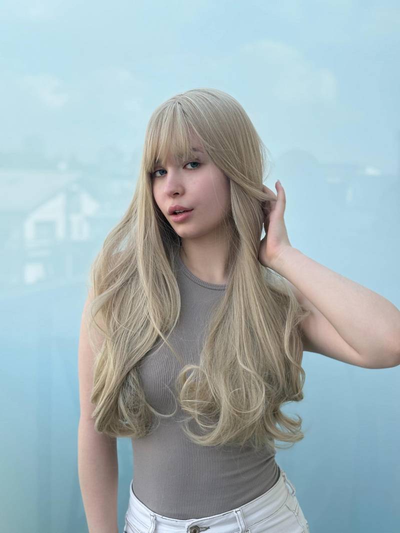 Wellige Platin Blonde Perücke Mit Pony Blonde Halloween von Etsy - GlitzWigs