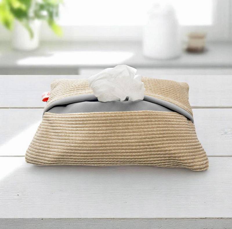 Feuchttüchertasche Feuchttücherbox Cord von Etsy - Glueckspilzig