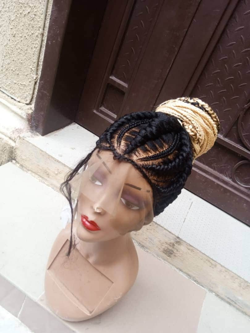 Geflochtene Perücke, Große Cornrow Geflochtene Ghana Zöpfe, Cornrows, Limonade Wendungen, French Twist, Schwarze Frauen Volle Spitze Geflochtene Perücke, Große Cornrow Geflochtene Ghana Zöpfe, Cornrows, Limonade Wendungen, French Twist, Schwarze Frauen Volle Spitze von Etsy - GozellasCreations