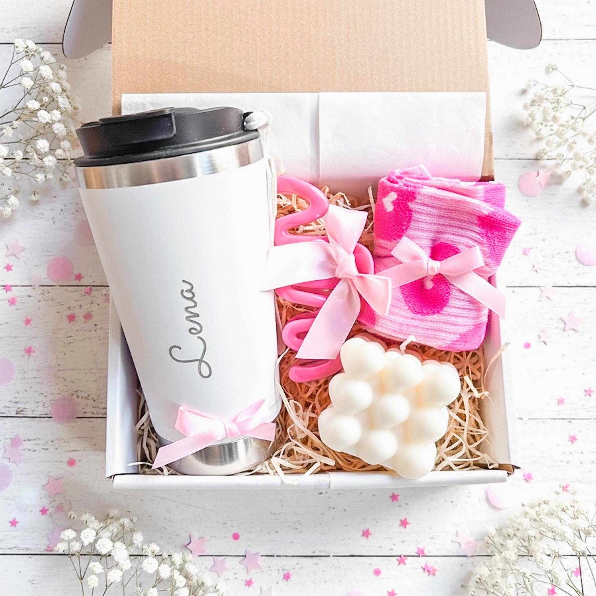 Geschenkset Für Frau Geschenk Freundin Personalisierter Thermobecher Mit Name Geschenkbox Sie Wellnessbox Geburtstag Valentinstag von Etsy - GravelloShop