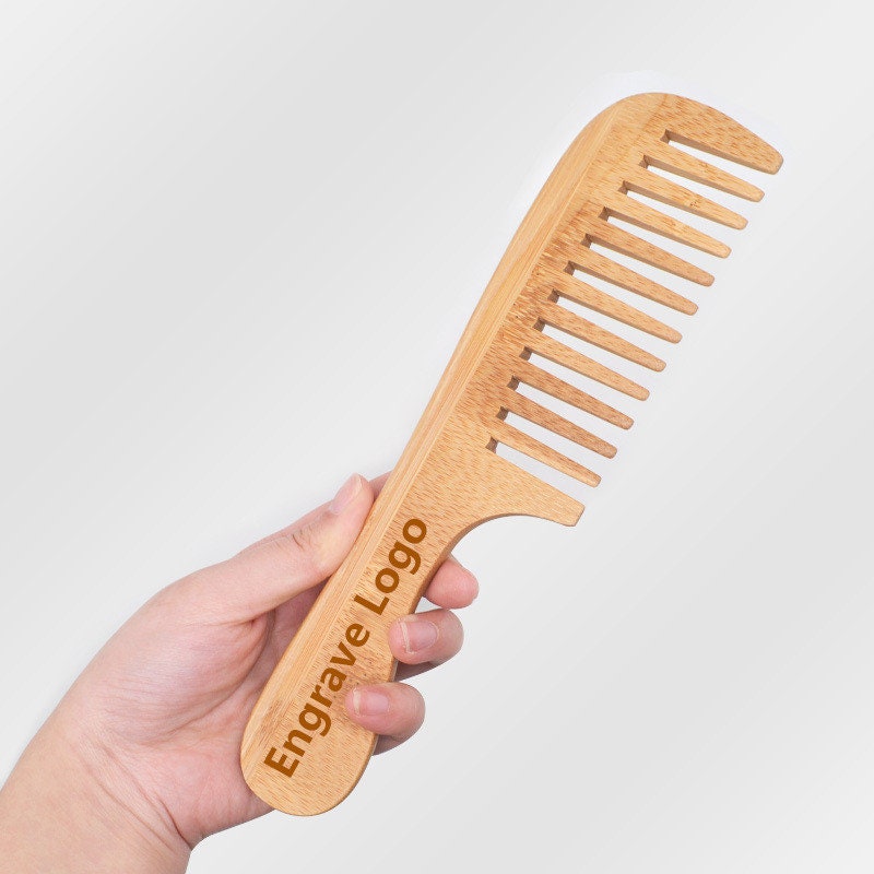 Personalisierte Handgemachte Bambus Holz Kamm Breite Zahnkamm Mit Griff Für Haar/Bart Make-Up-Tool Personalisierte Handgemachte Bambus Holz Kamm Breite Zahnkamm Mit Griff Für Haar/Bart Make-Up-Tool von Etsy - GreatBeardCare