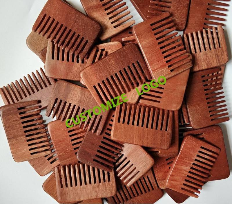 Personalisierter Holz Bartkamm Breiter Zahn Schnurrbart Kamm Haarpflege Bürste Make-Up Geschenk von Etsy - GreatBeardCare