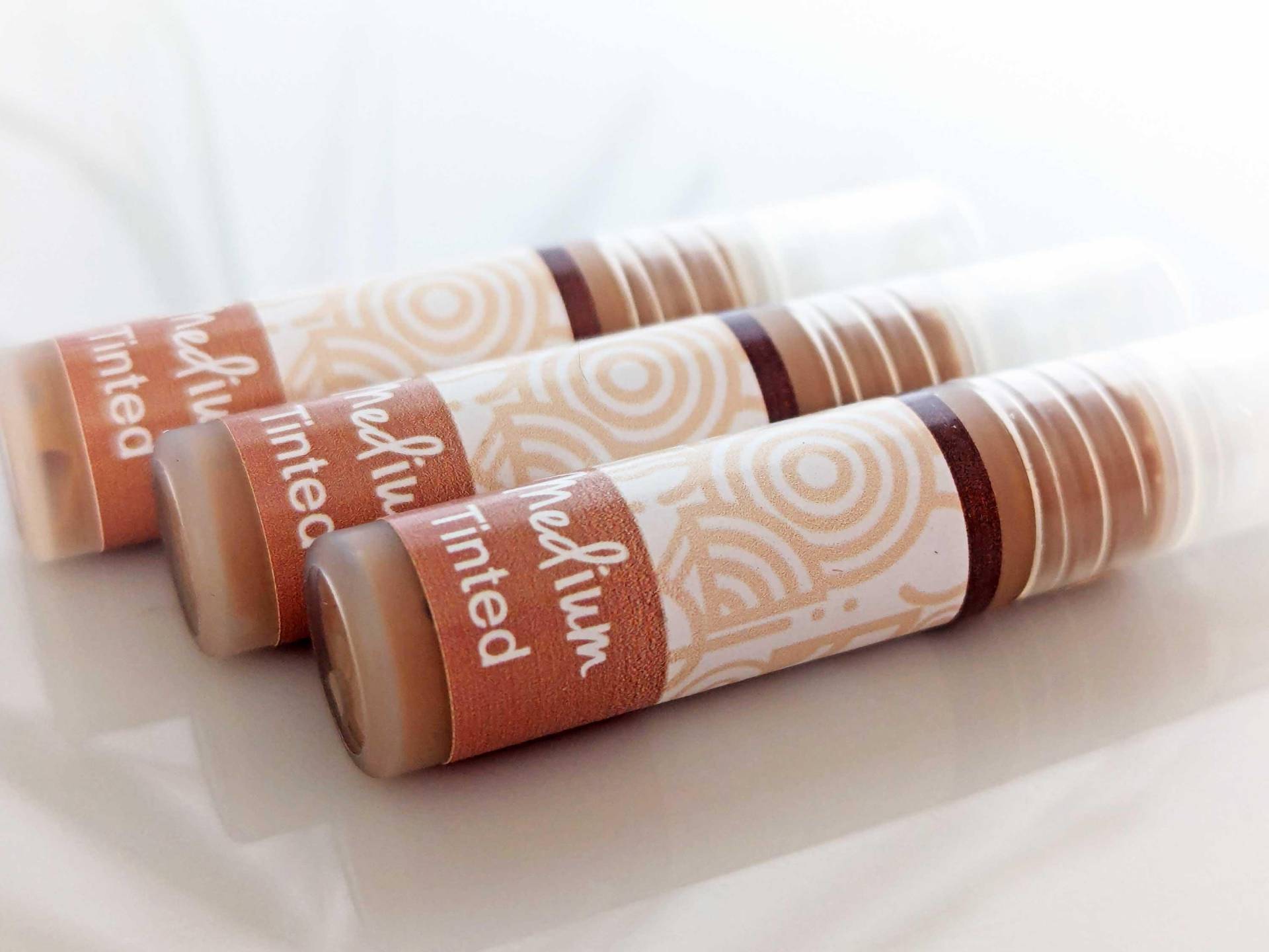 Natürlich Tinted Feuchtigkeitscreme Mittlere Schattierung, Schiere Abdeckung | 4, 5Ml Probe Natürlich Tinted Feuchtigkeitscreme Mittlere Schattierung, Schiere Abdeckung | 4, 5Ml Probe von Etsy - GreenBeautyCosmetics