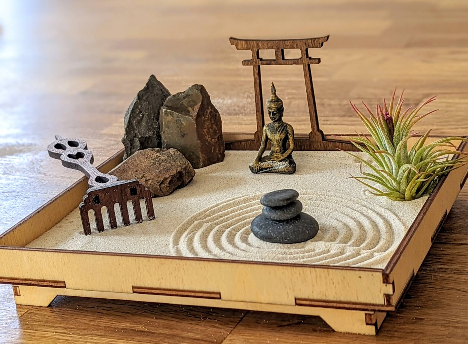Handmade Zengarten -Set Mit Buddha-Figur, Torii Und Harke Feng Shui Zur Meditation Entspannung Nachhaltig & Umweltfreundlich Diy-Kit von Etsy - GreenUpDeco