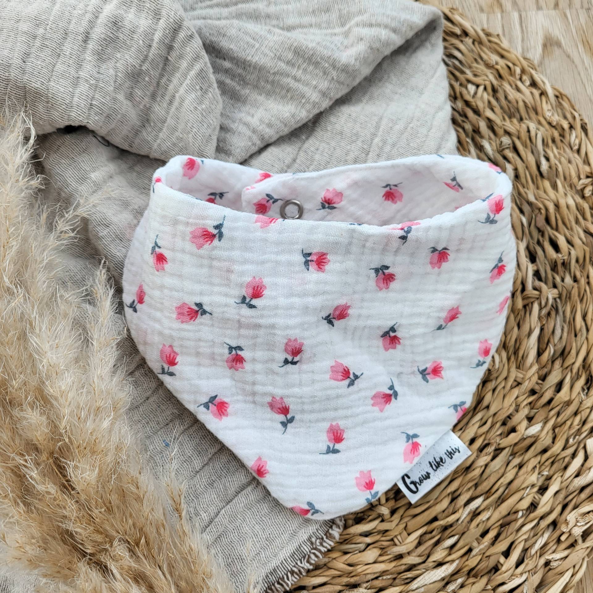Babyhalstuch, Dreieckstuch Tulpen, Musselintuch Baby, Lätzchen von Etsy - GrowlikethisShop
