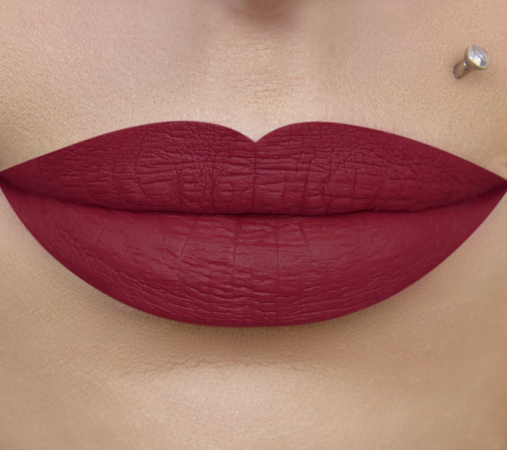 Goodnight Matte Flüssiger Lippenstift Goodnight Matte Flüssiger Lippenstift von Etsy - GuidottiCandle